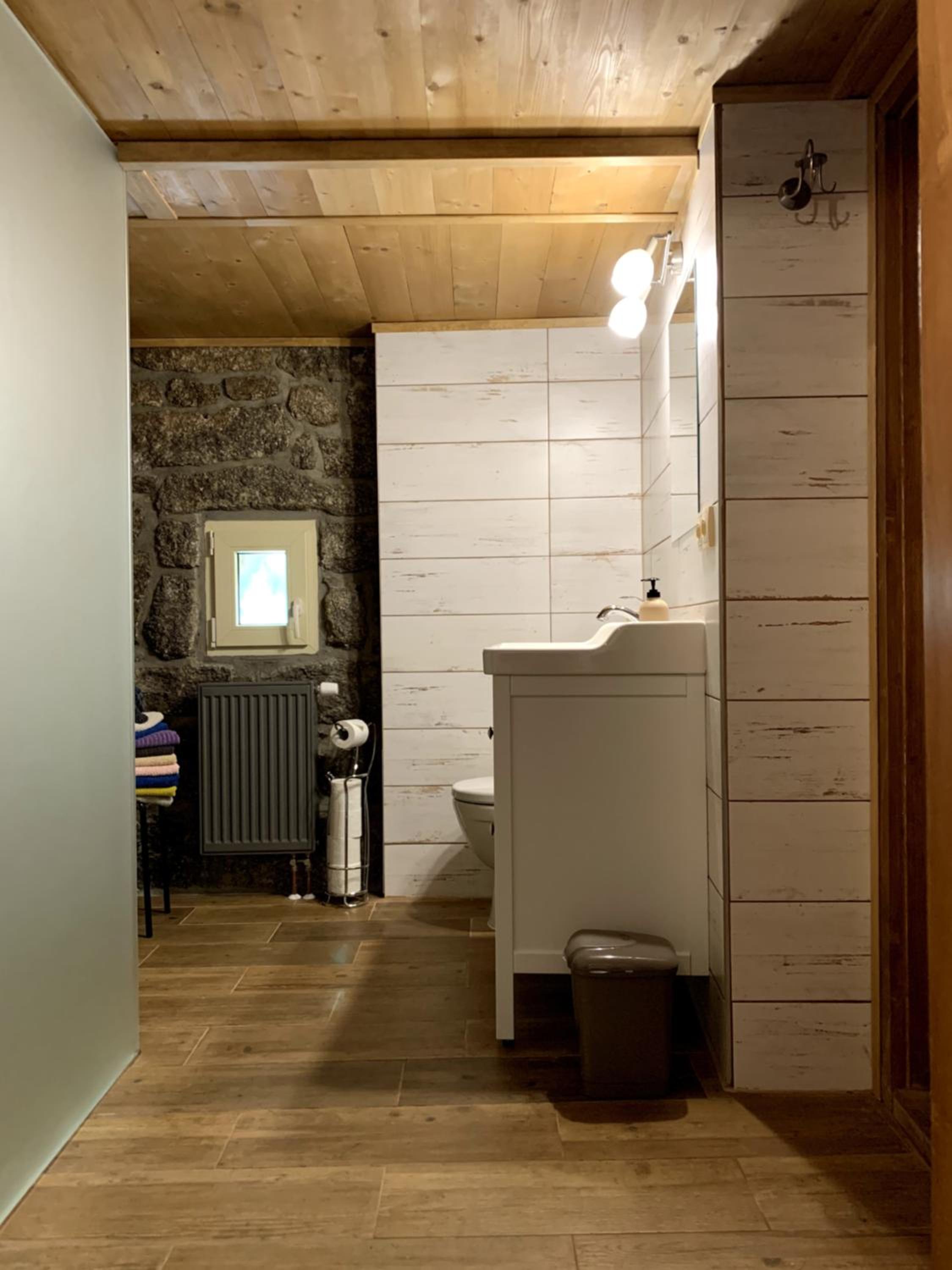 Three-Bedroom Chalet photo 3