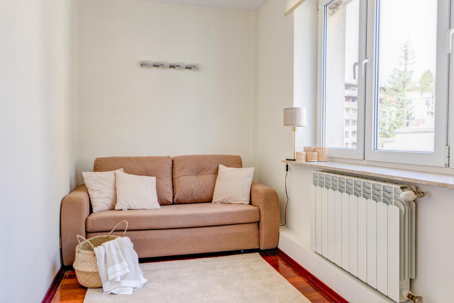 Three-Bedroom Apartment photo 1