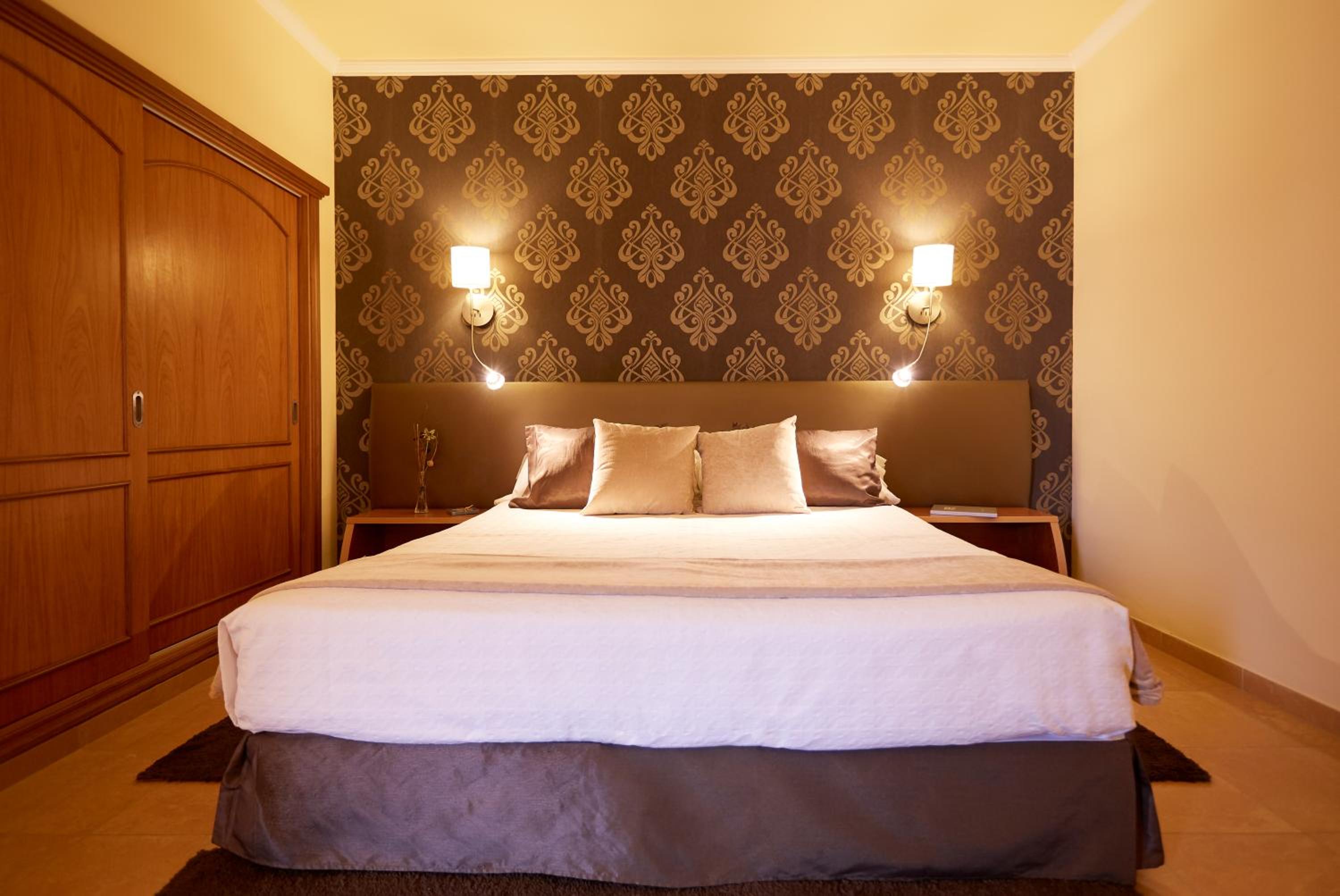 Junior Suite - Photo 1