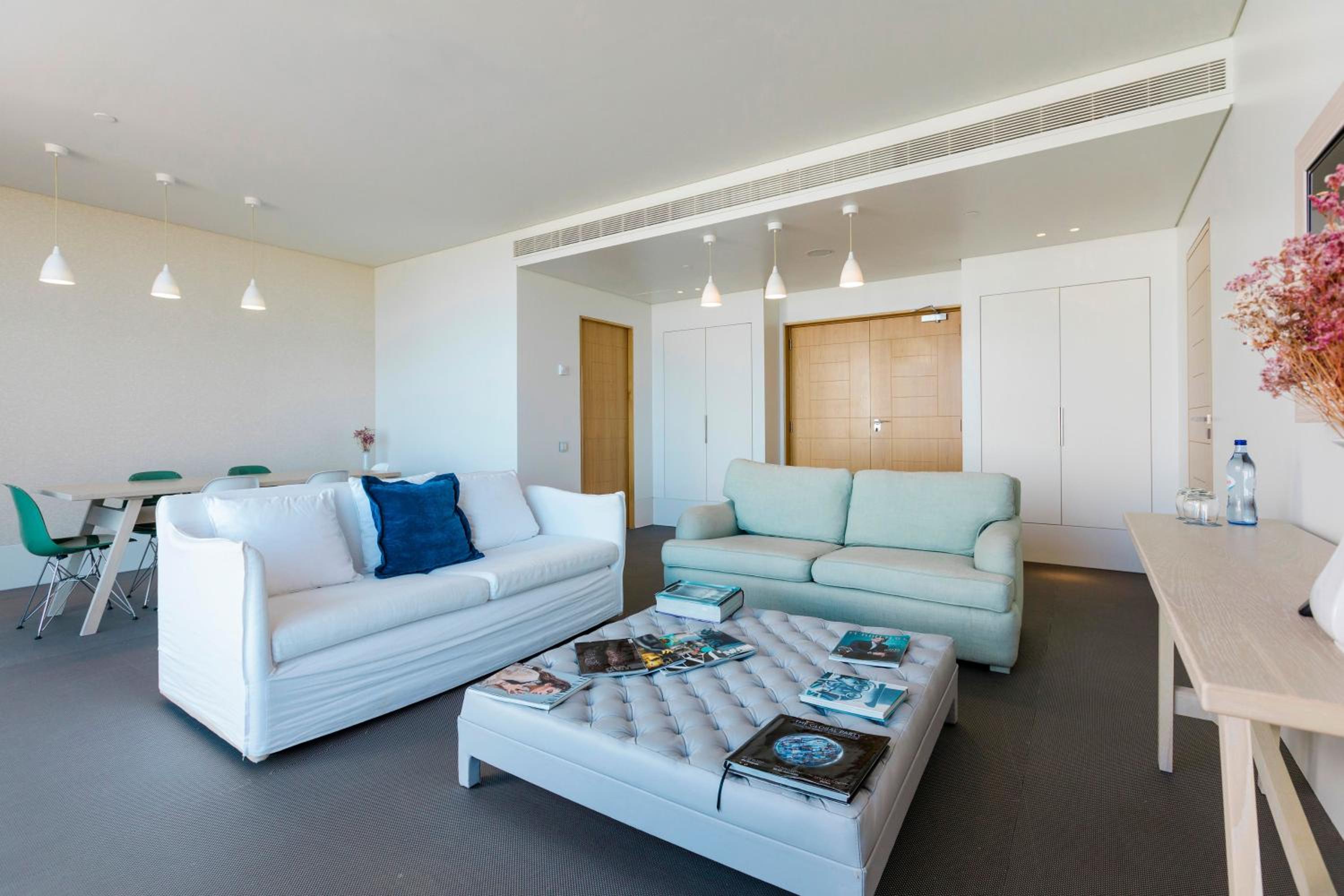 Master Suite thumbnail 6