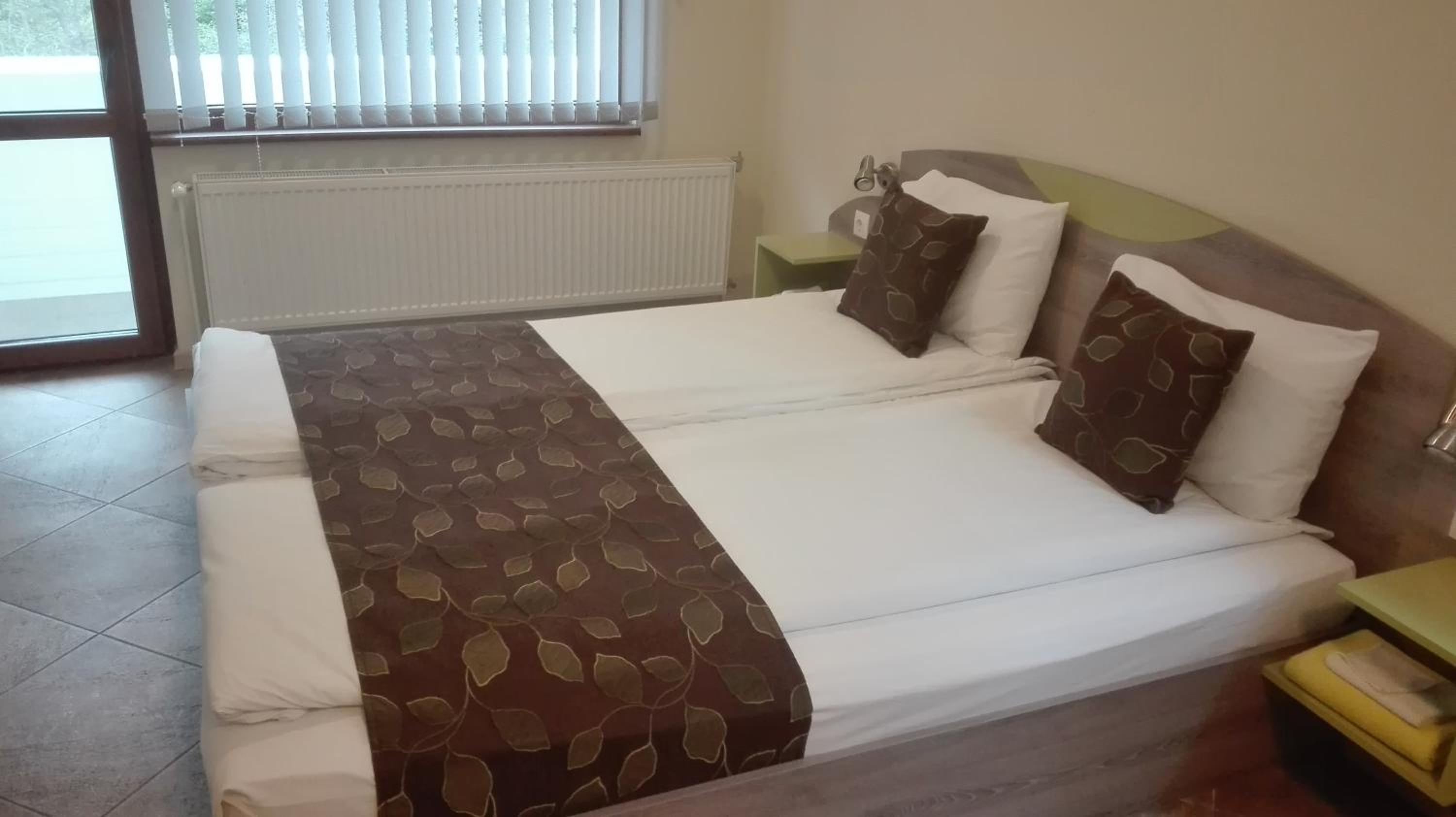 Superior King Room photo 1