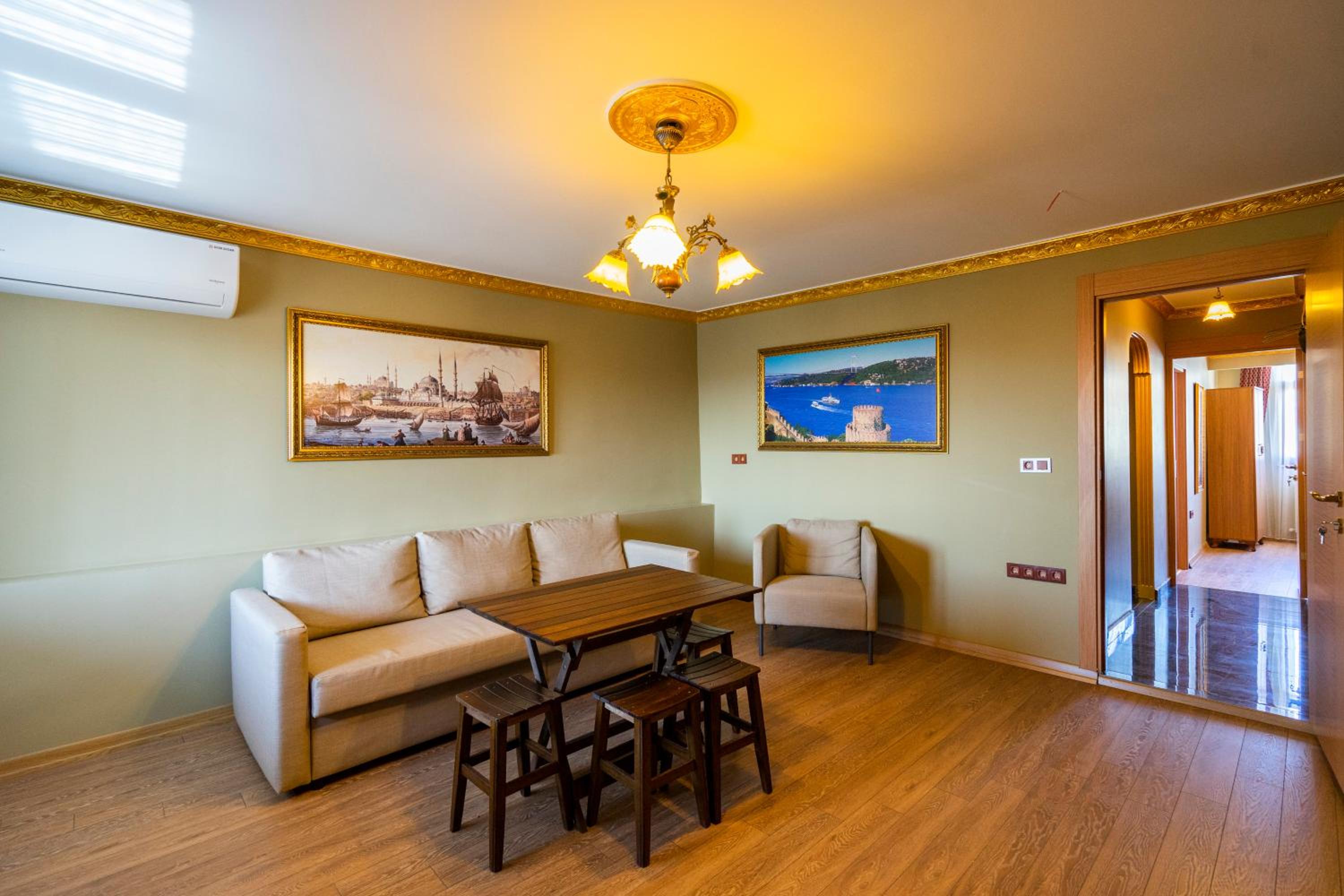 Apartment with Terrace photo 1