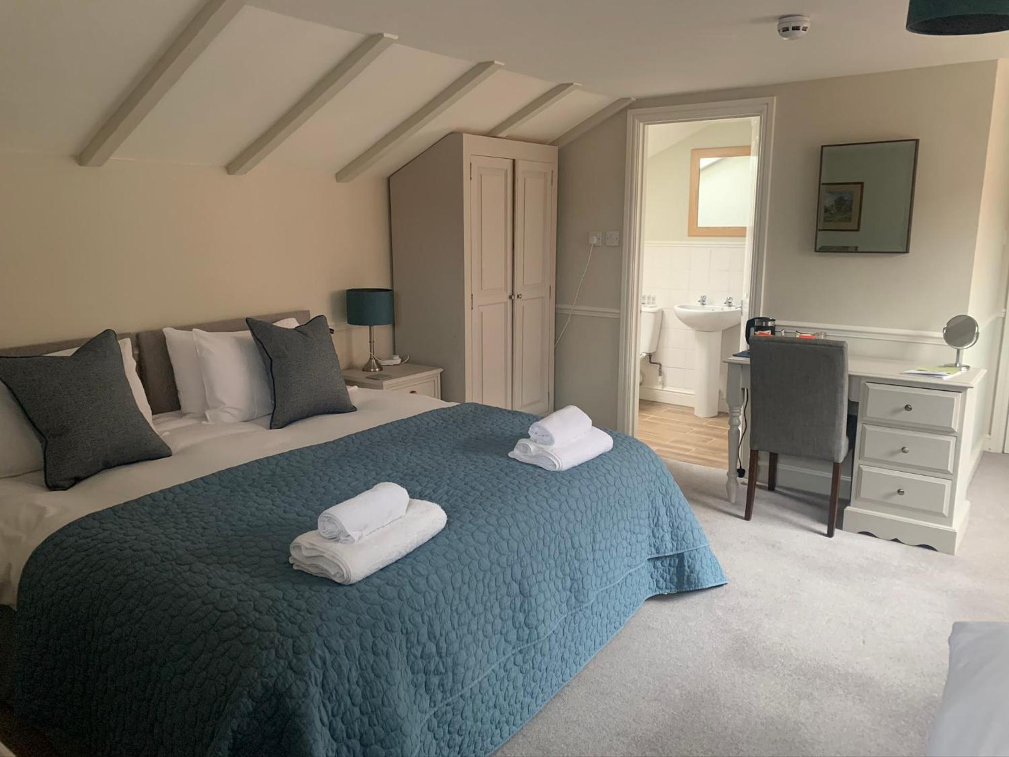 Deluxe Family Suite