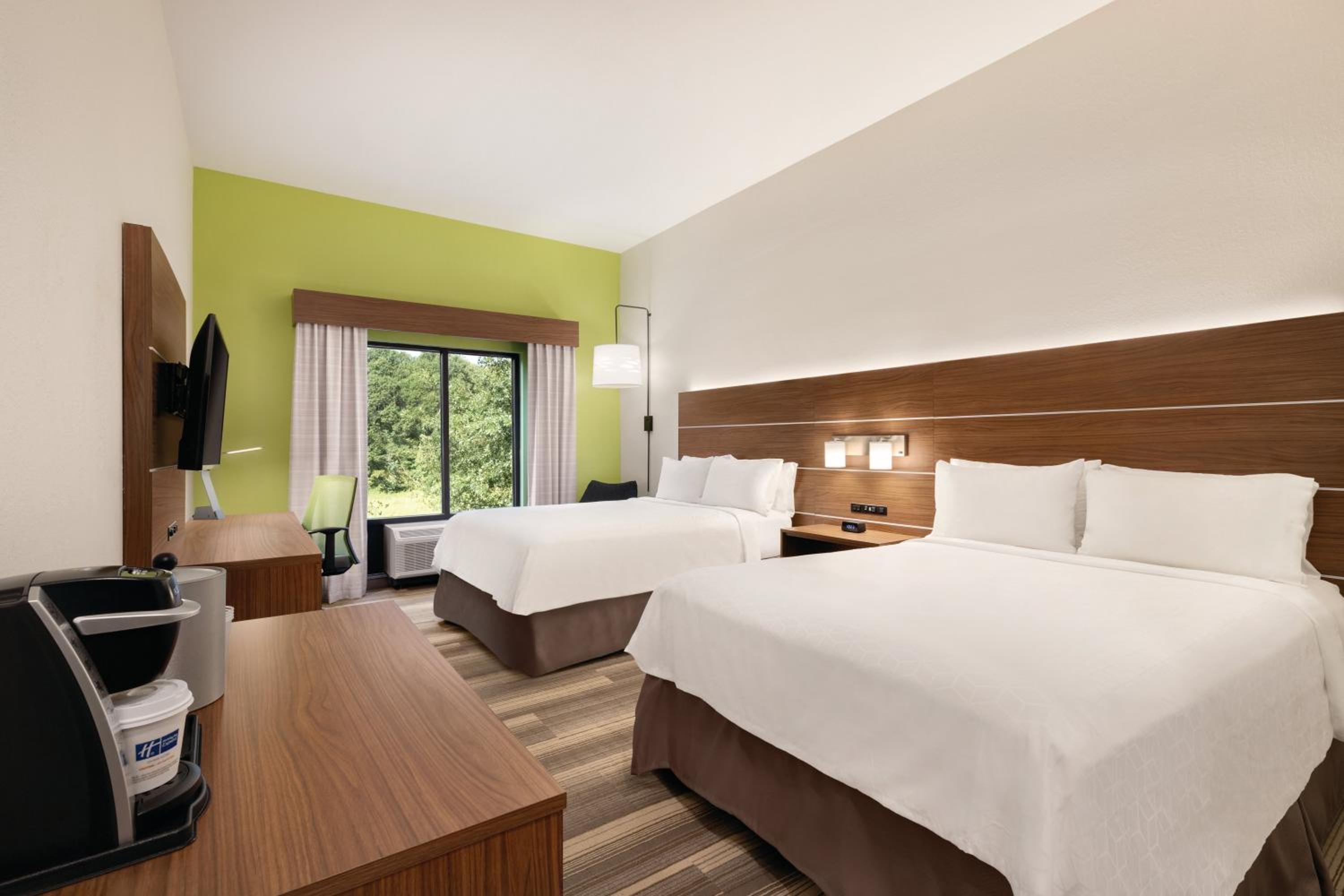 Standard Queen Room with Two Queen Beds - Communications Accessible - Photo 1