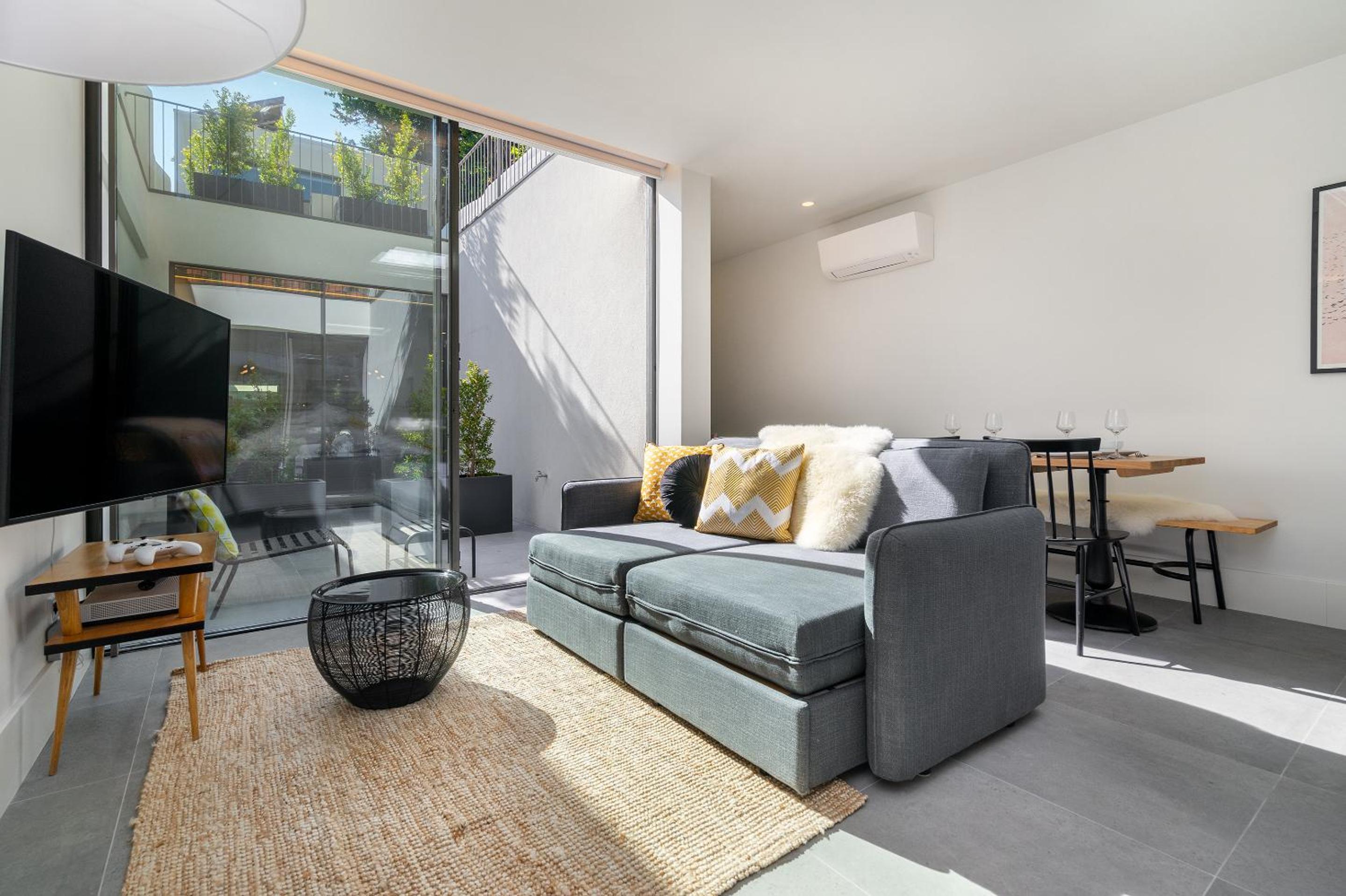 Two-Bedroom Apartment - Photo 9