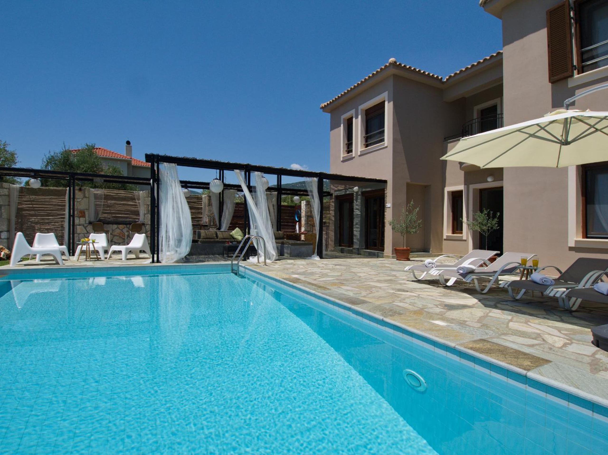 Villa with Private Pool photo 2
