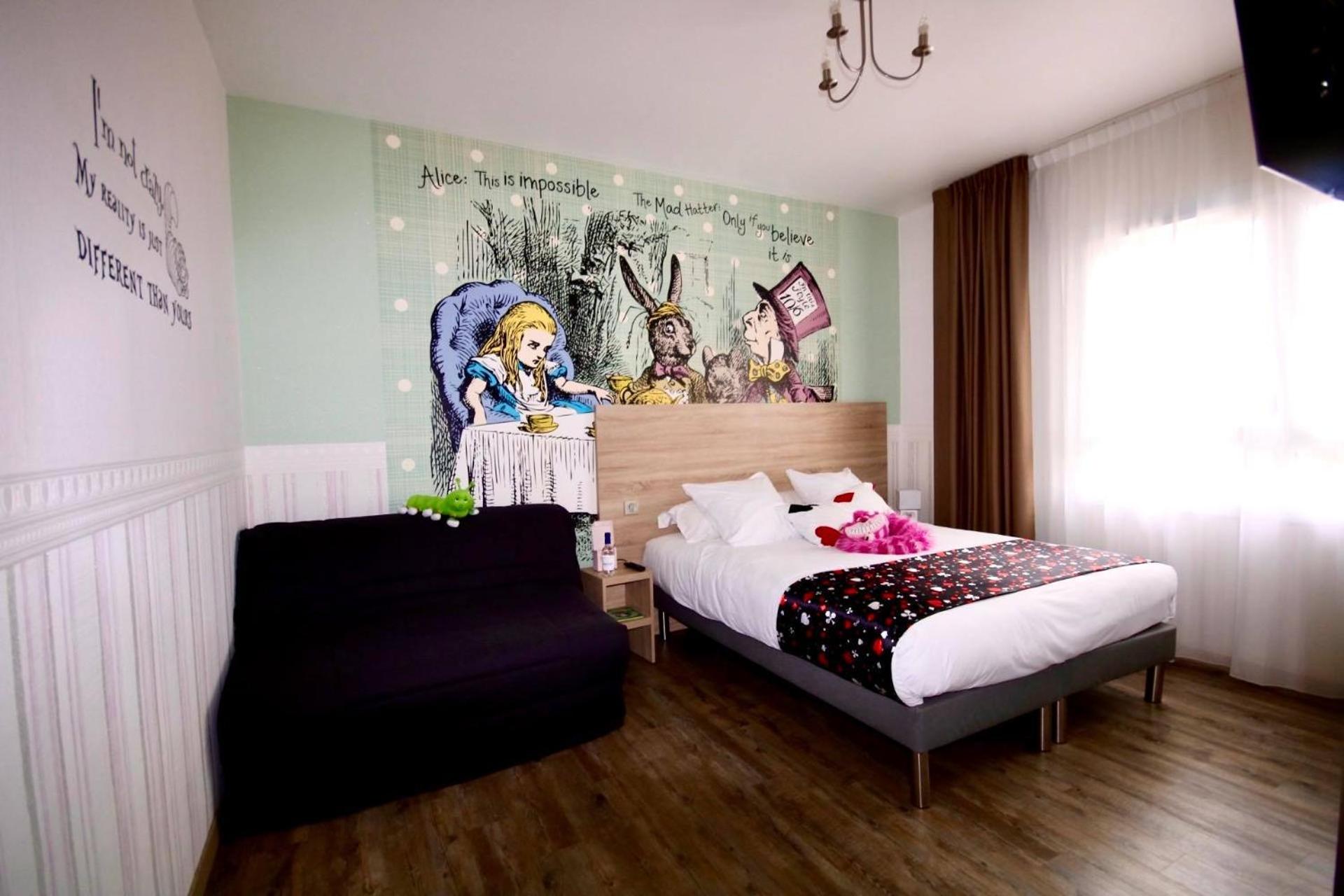 Family Room - Photo 1