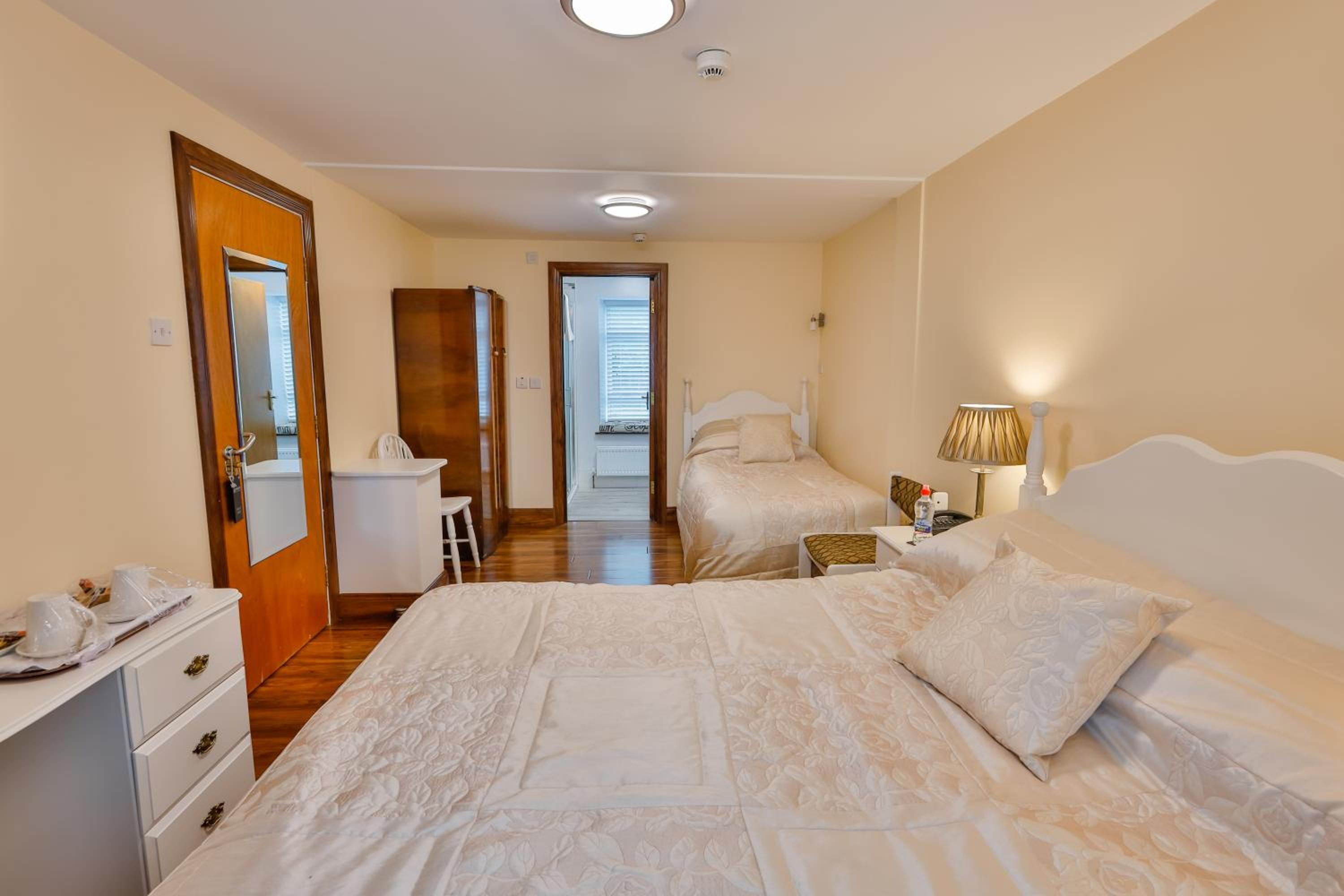 Twin Room photo 2