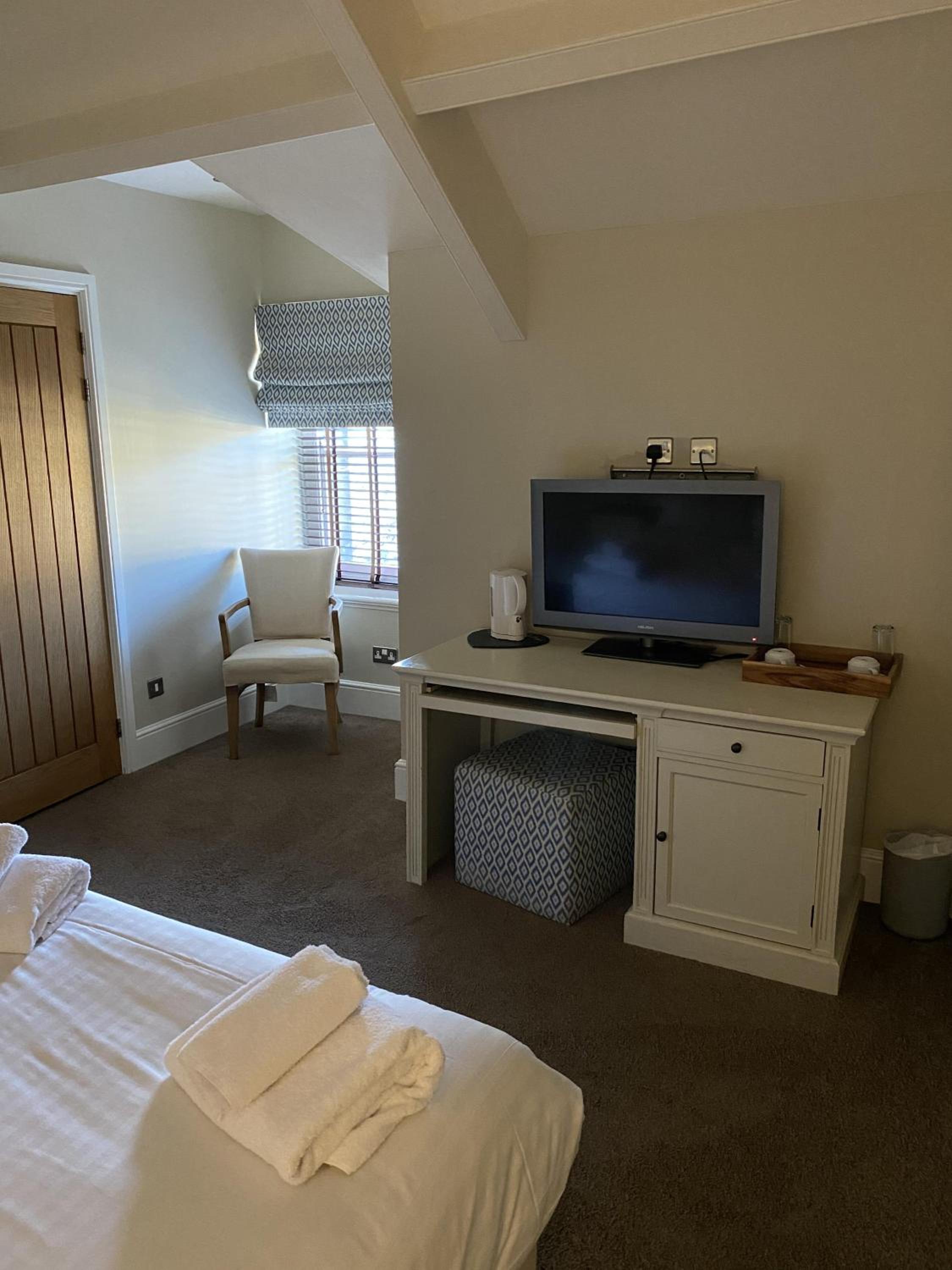 Standard Double Room photo 2