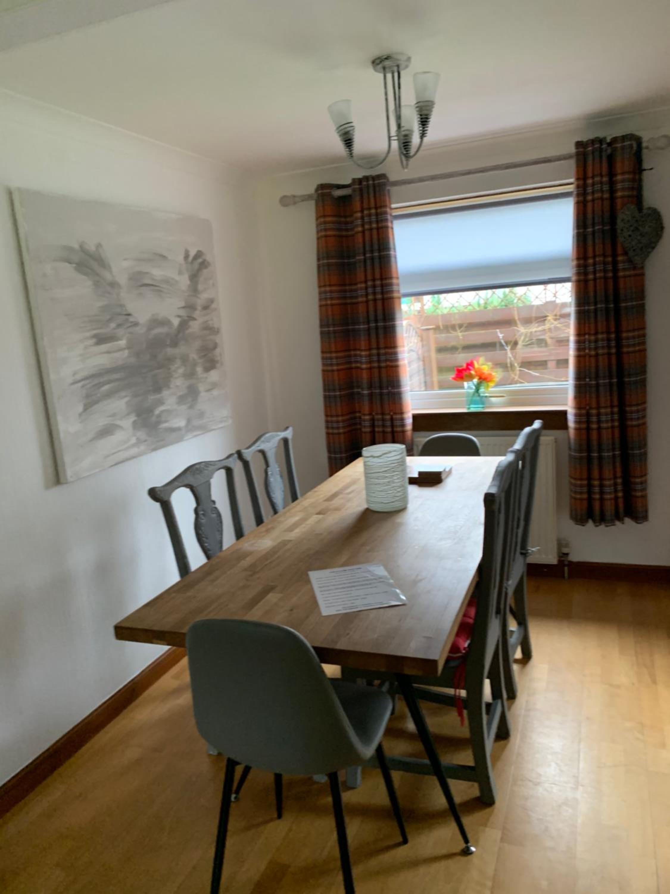 Three-Bedroom House - Photo 10