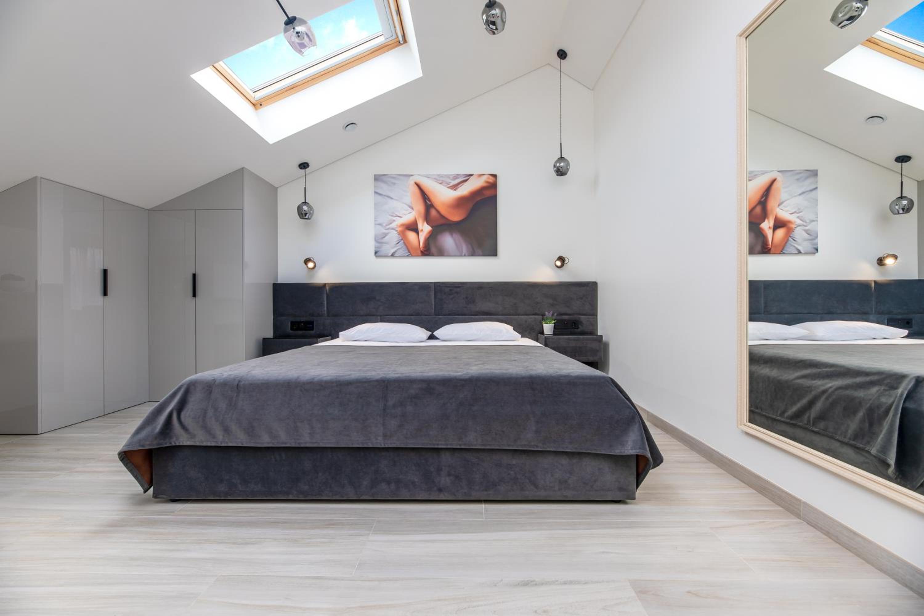 Penthouse Apartment photo 2