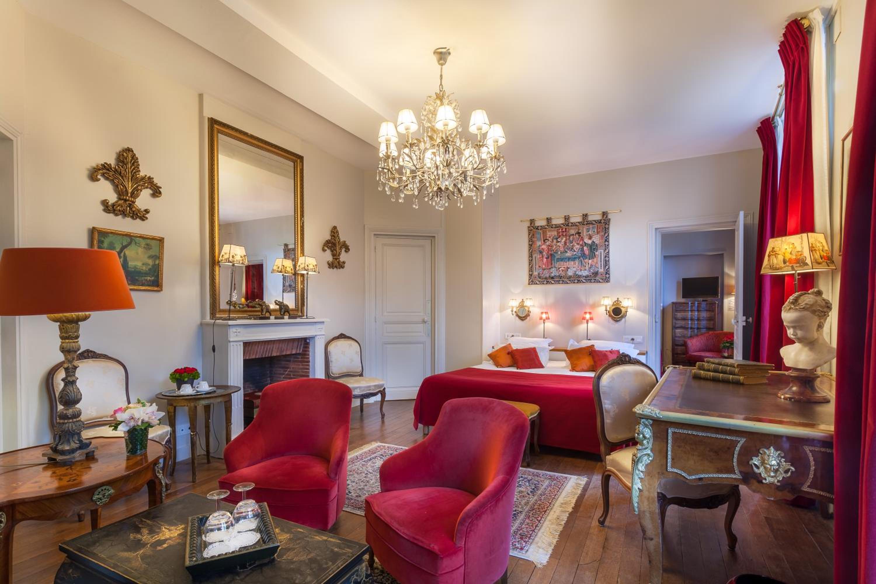 Royal Suite photo 3