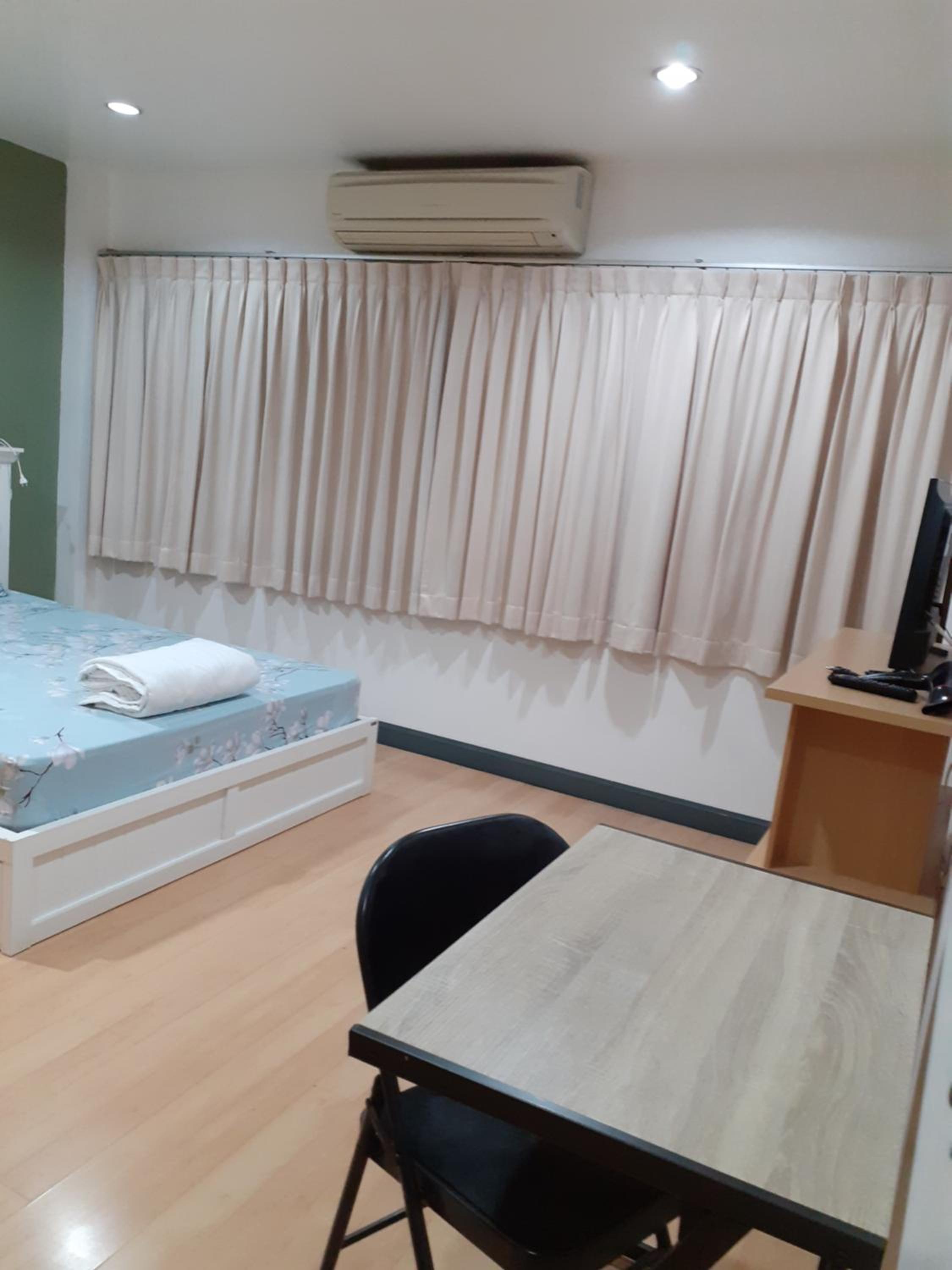 Double Room with Private Bathroom photo 3
