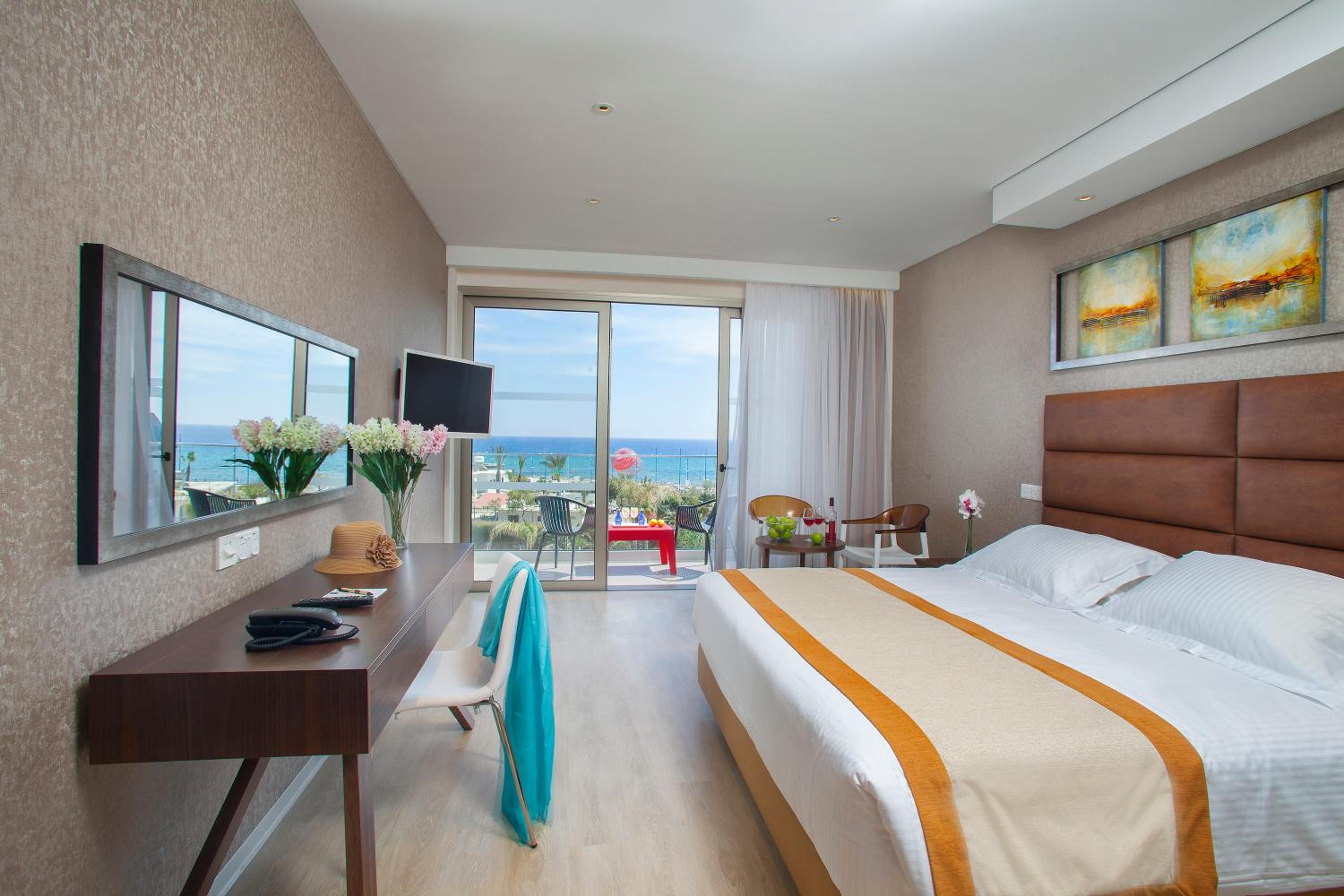 Superior Room with Sea View photo 1