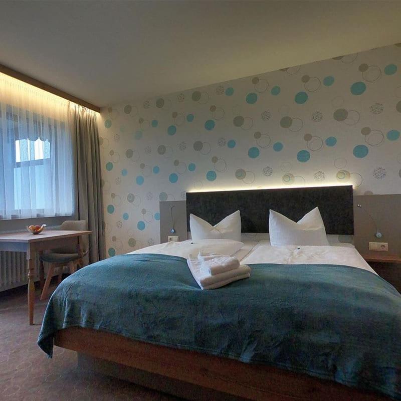 Double Room with Balcony - Photo 5
