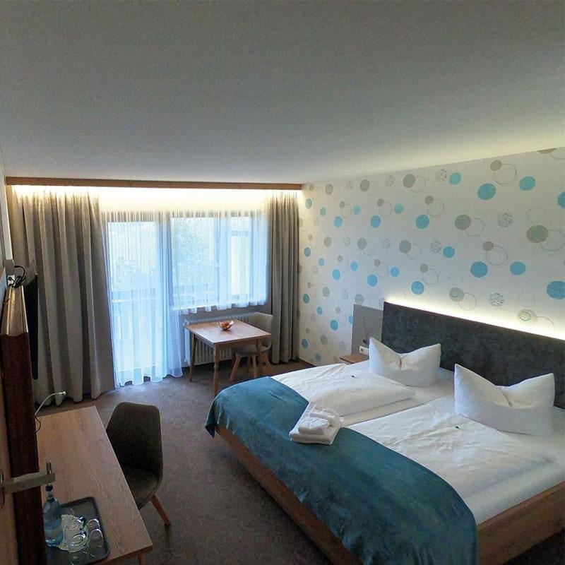 Double Room with Balcony - Photo 1