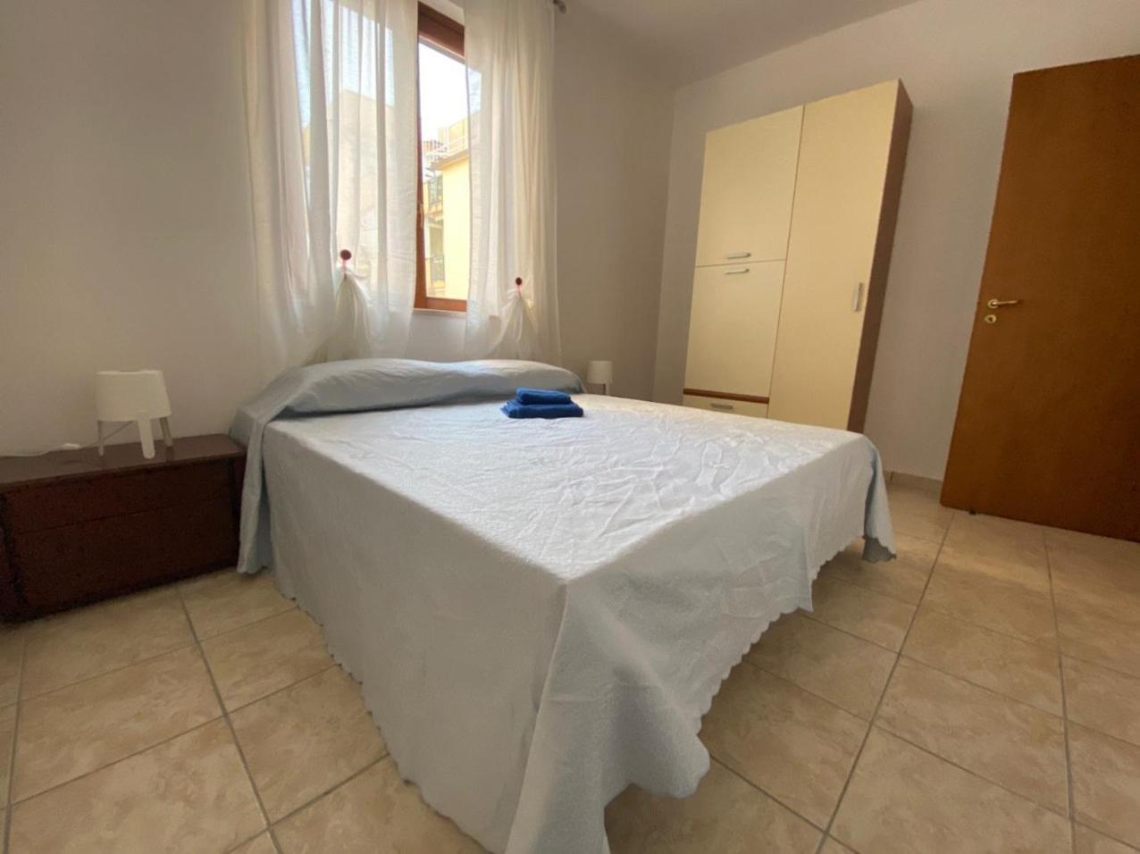 Double Room With Private External Bathroom
