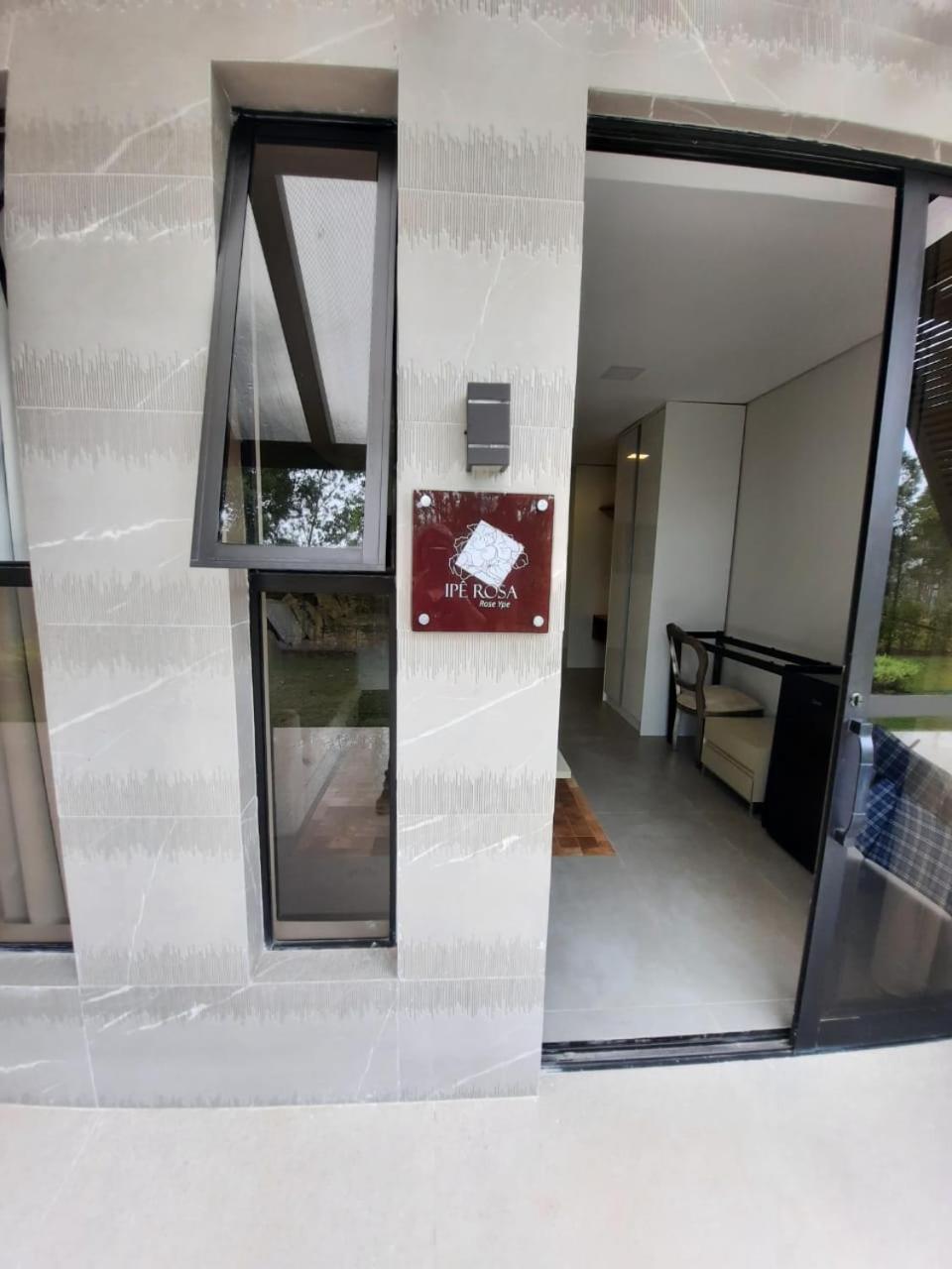 Deluxe Double or Twin Room with Garden View photo 2