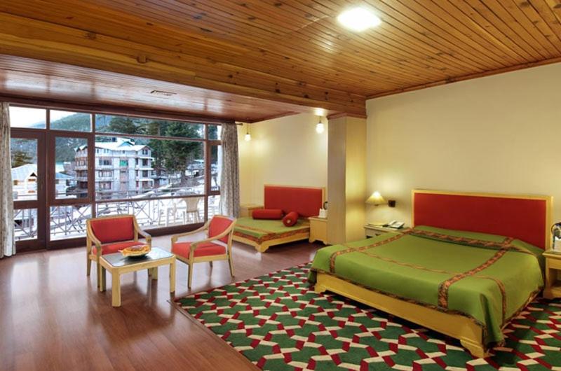 Suite with Mountain View - Photo 4