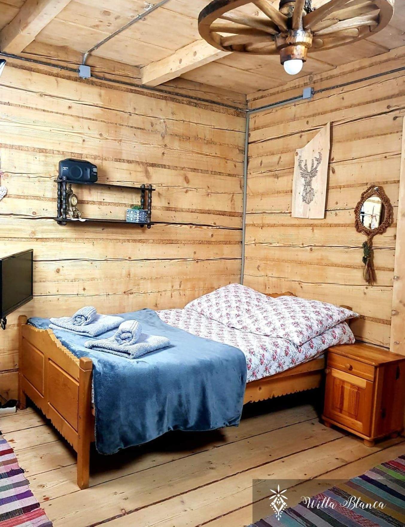 Double Room with Private Bathroom - Photo 1