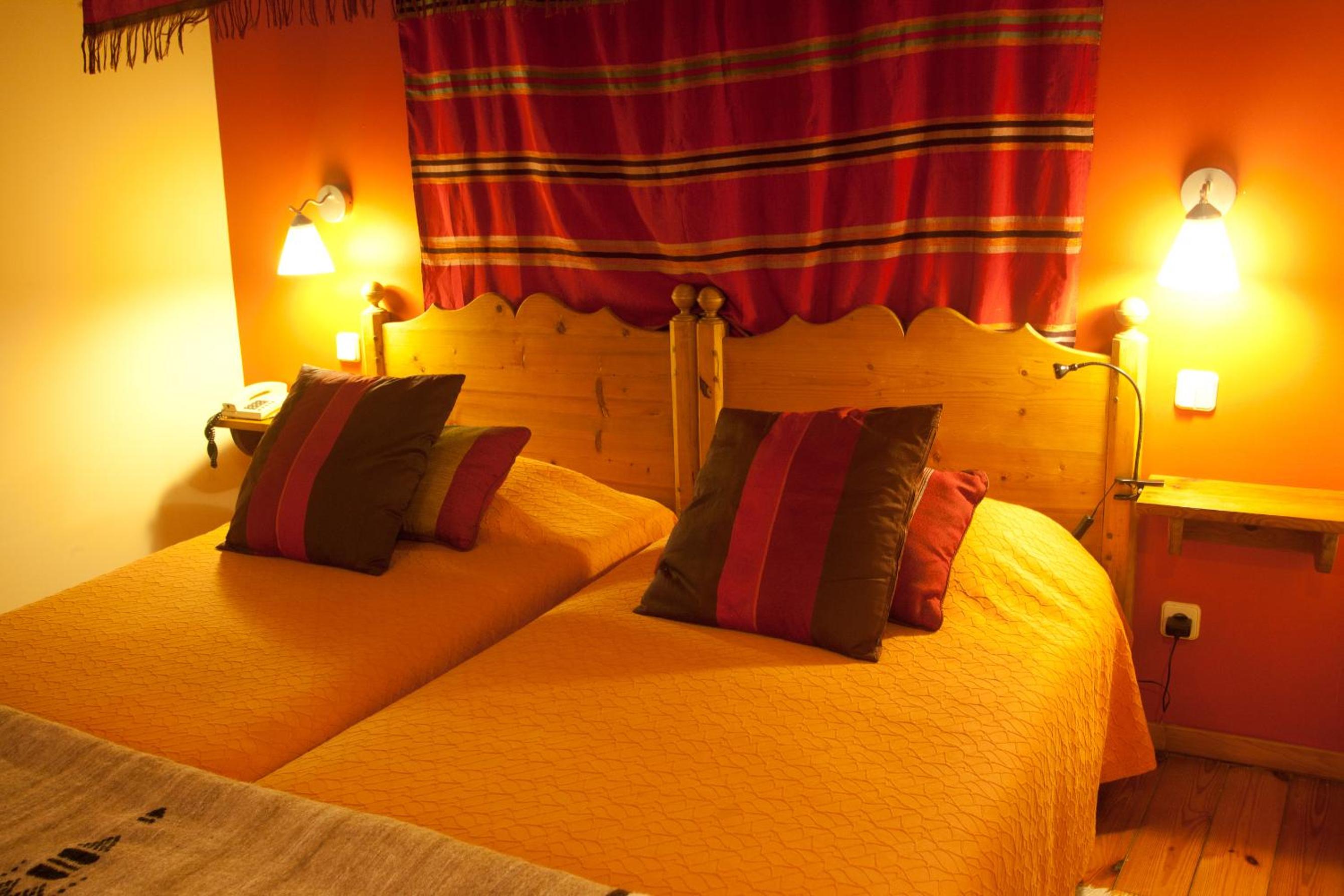 Standard Double Room - Photo 5