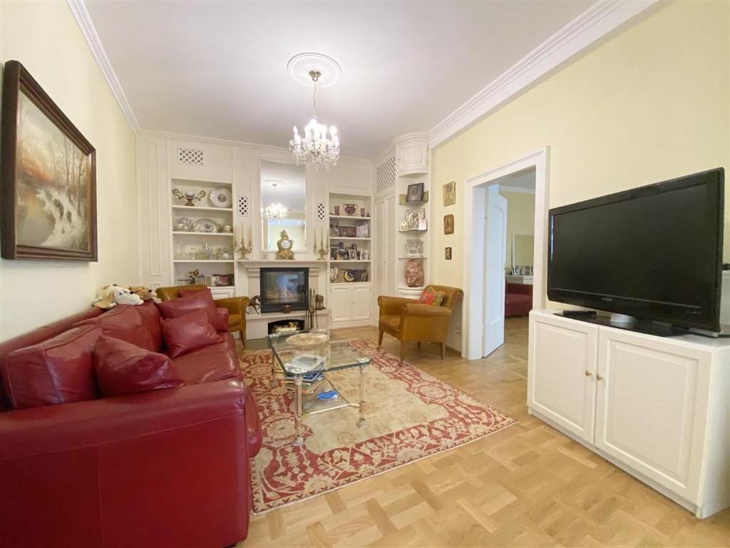 Two-Bedroom Apartment - Photo 1