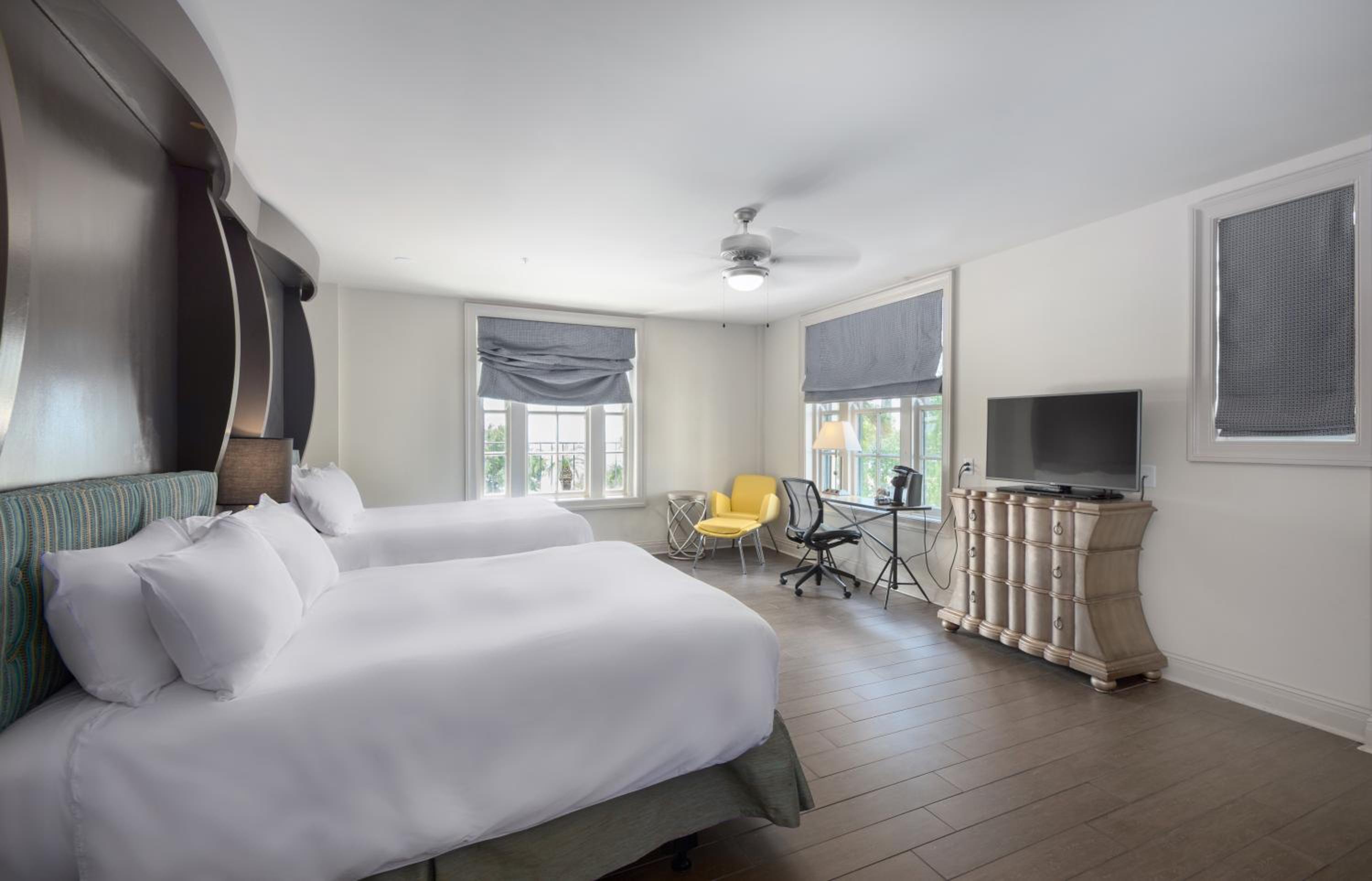 2 Queen Beds Gulf View