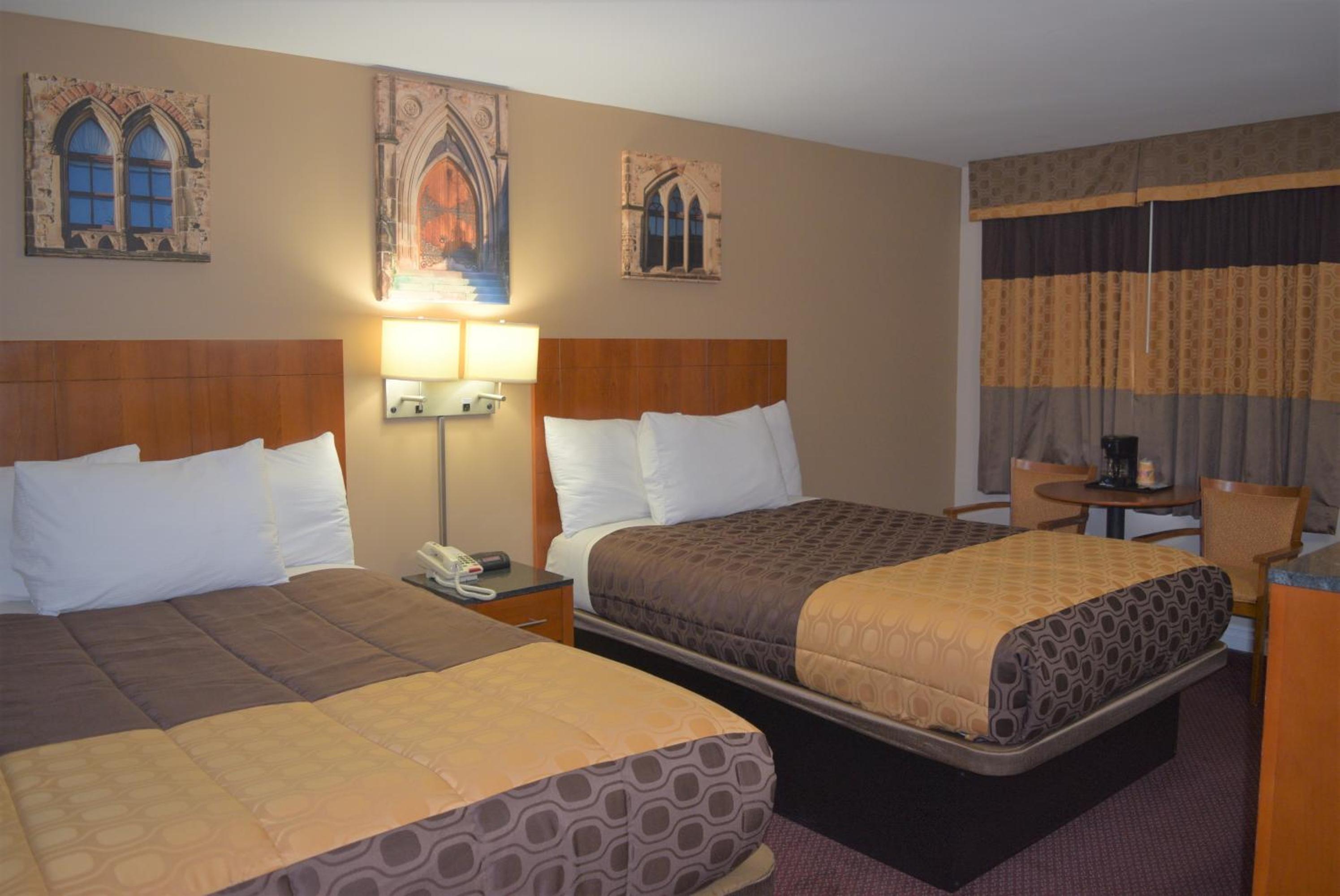 Standard Double Room with Two Double Beds - Photo 3