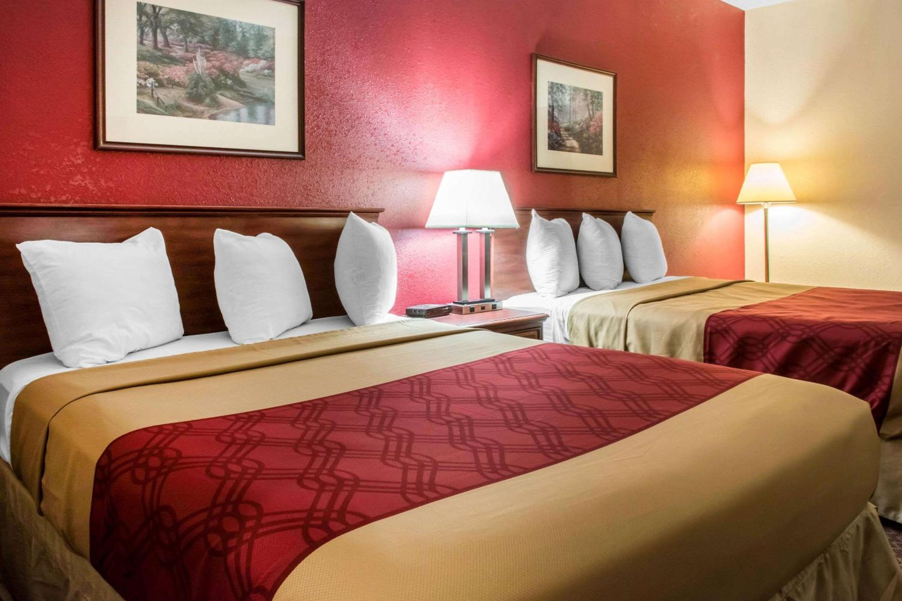 Double Room with Two Double Beds - Non-Smoking - Photo 1