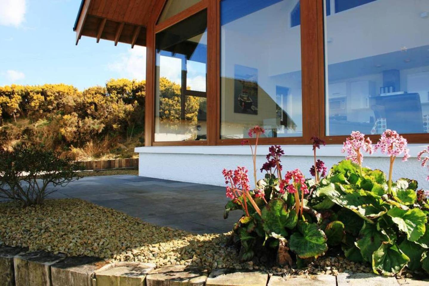 Three-Bedroom Chalet - Photo 5