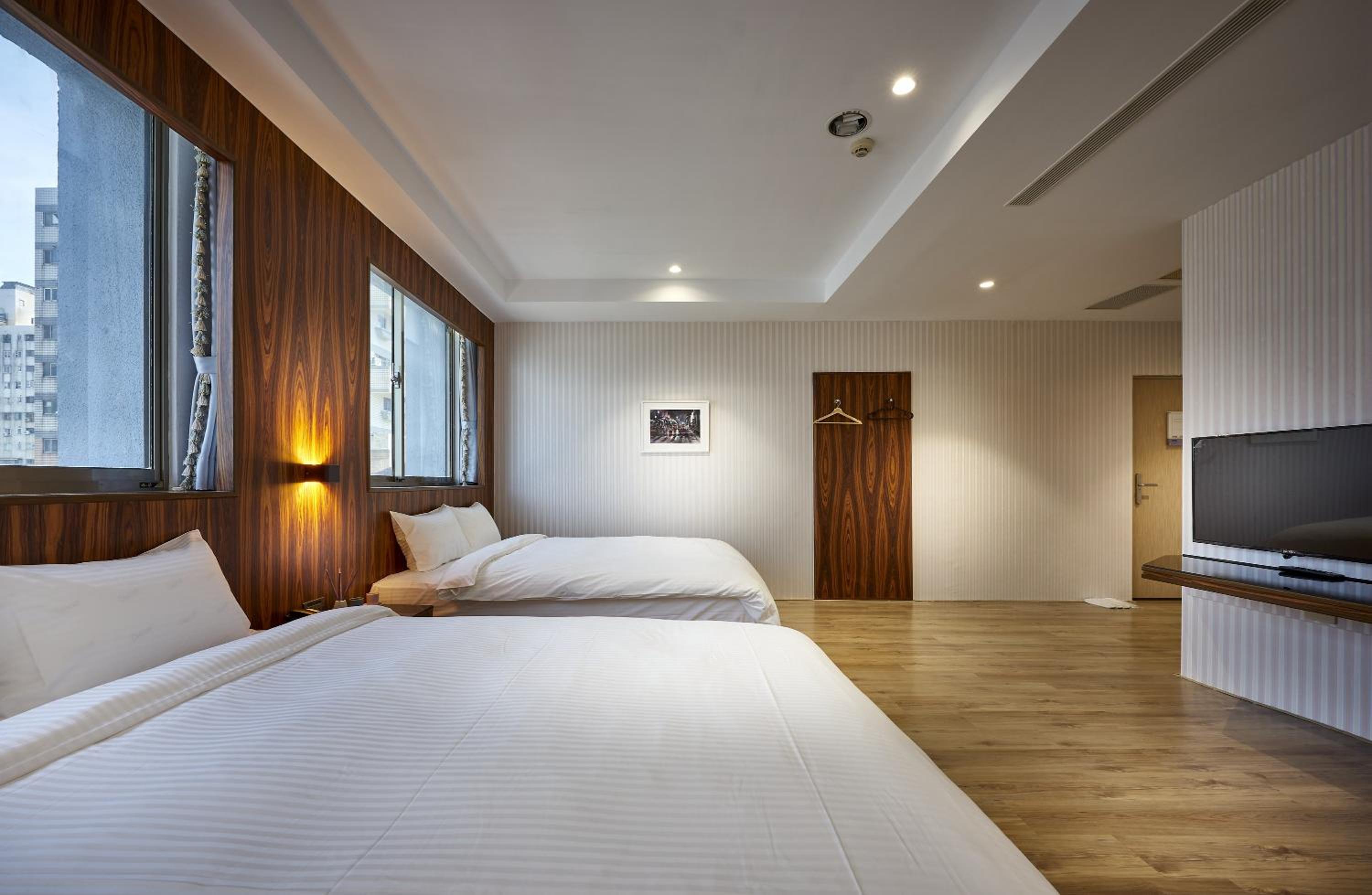 Standard Quadruple Room - Photo 6