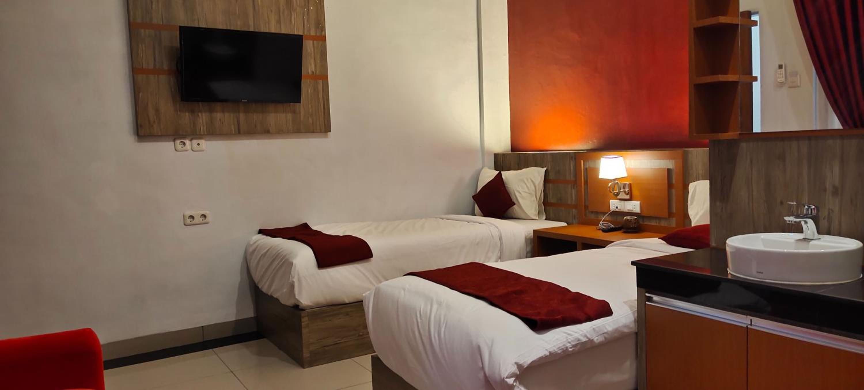 Deluxe Twin Room - Photo 4