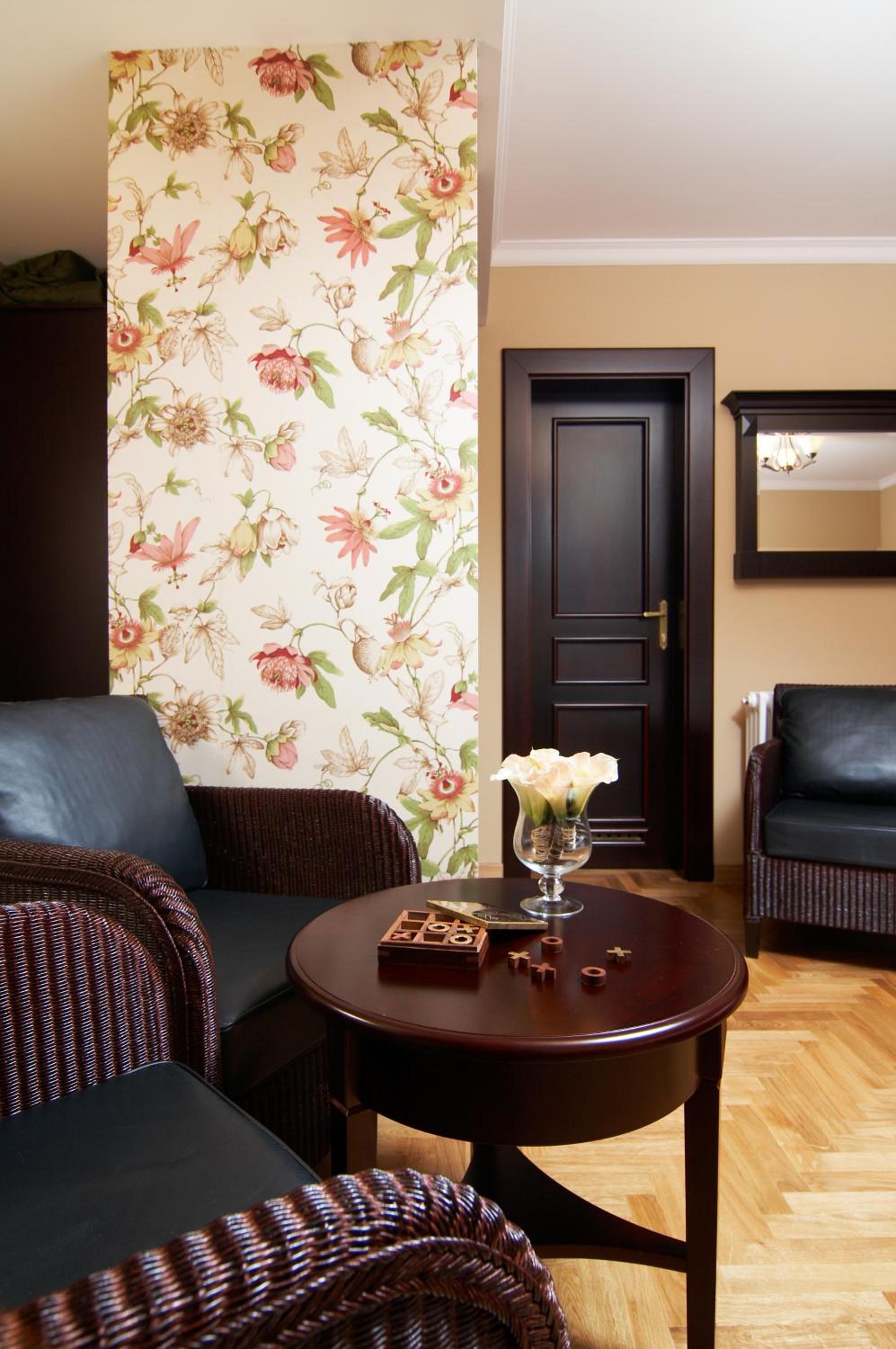 Deluxe Double or Twin Room - Photo 3