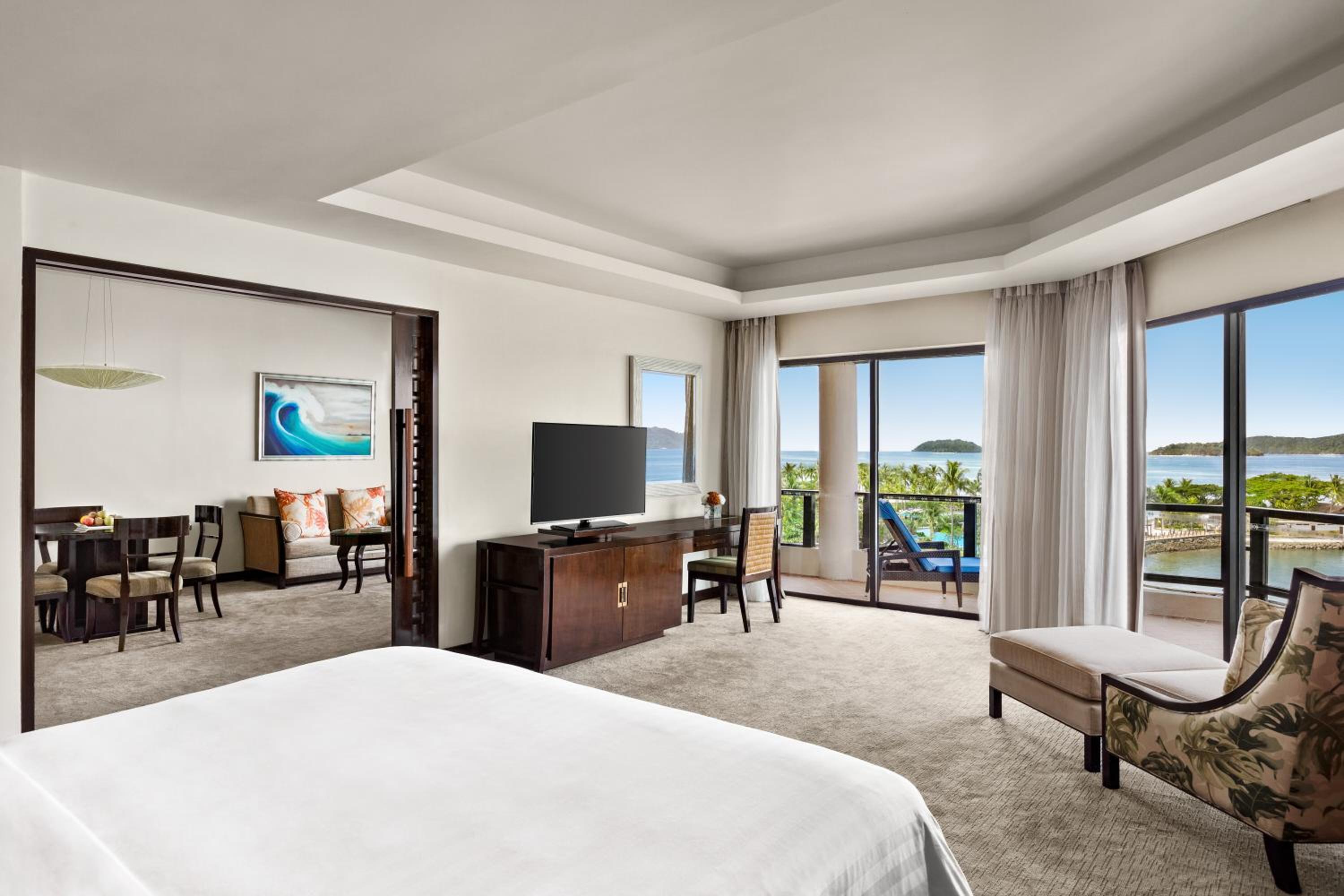 Kinabalu Deluxe Suite with Sea View
