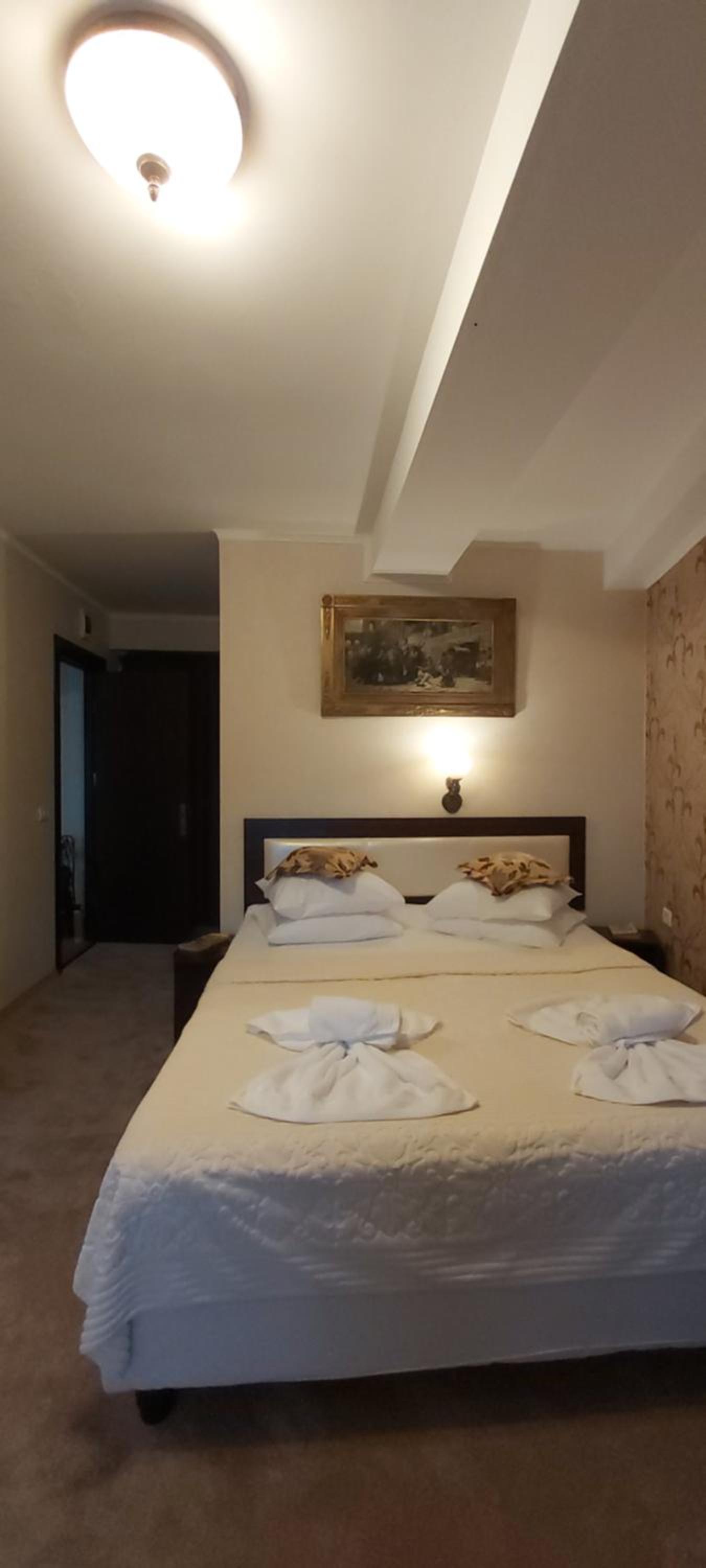 Superior Double Room - Photo 8