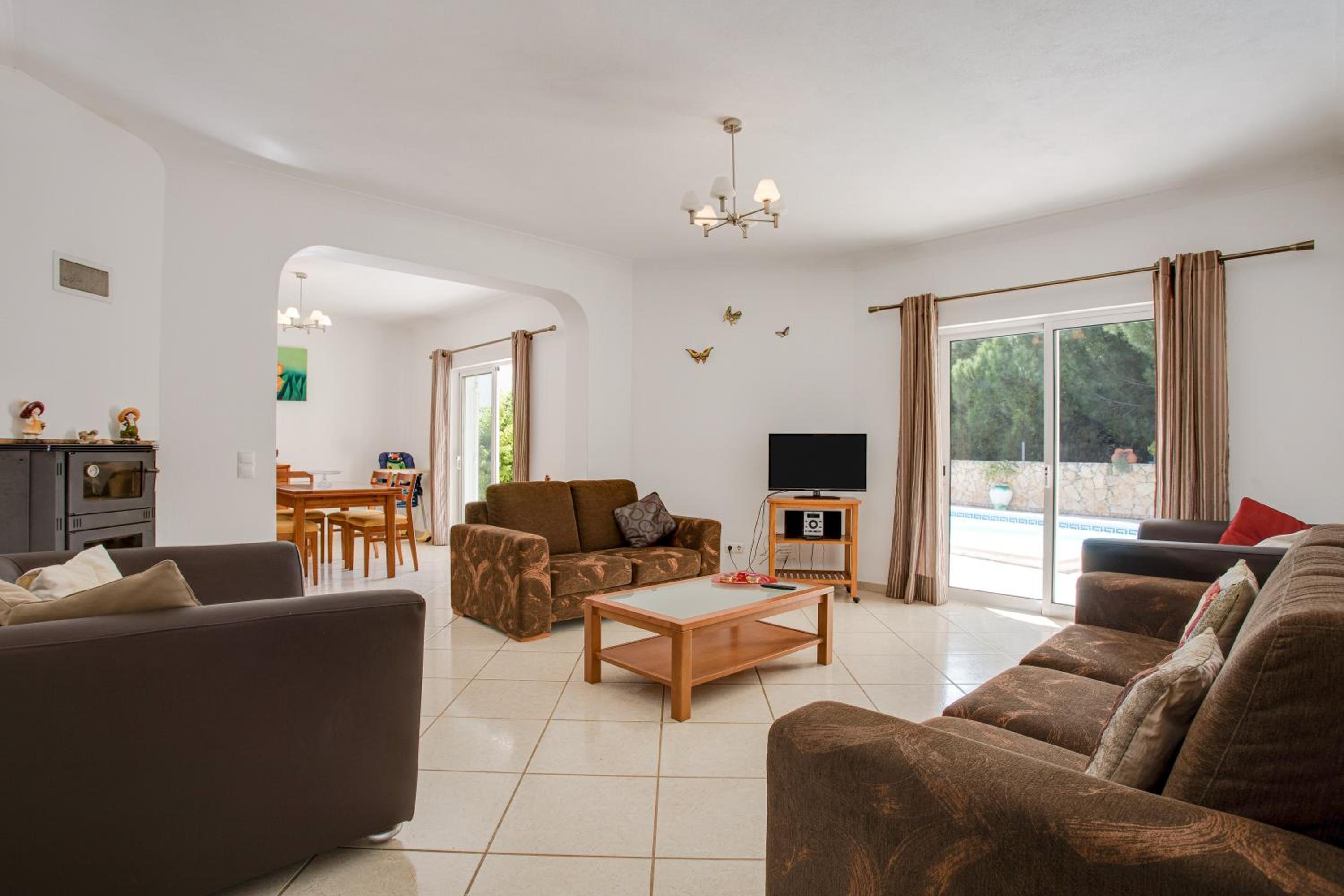 Villa photo 1
