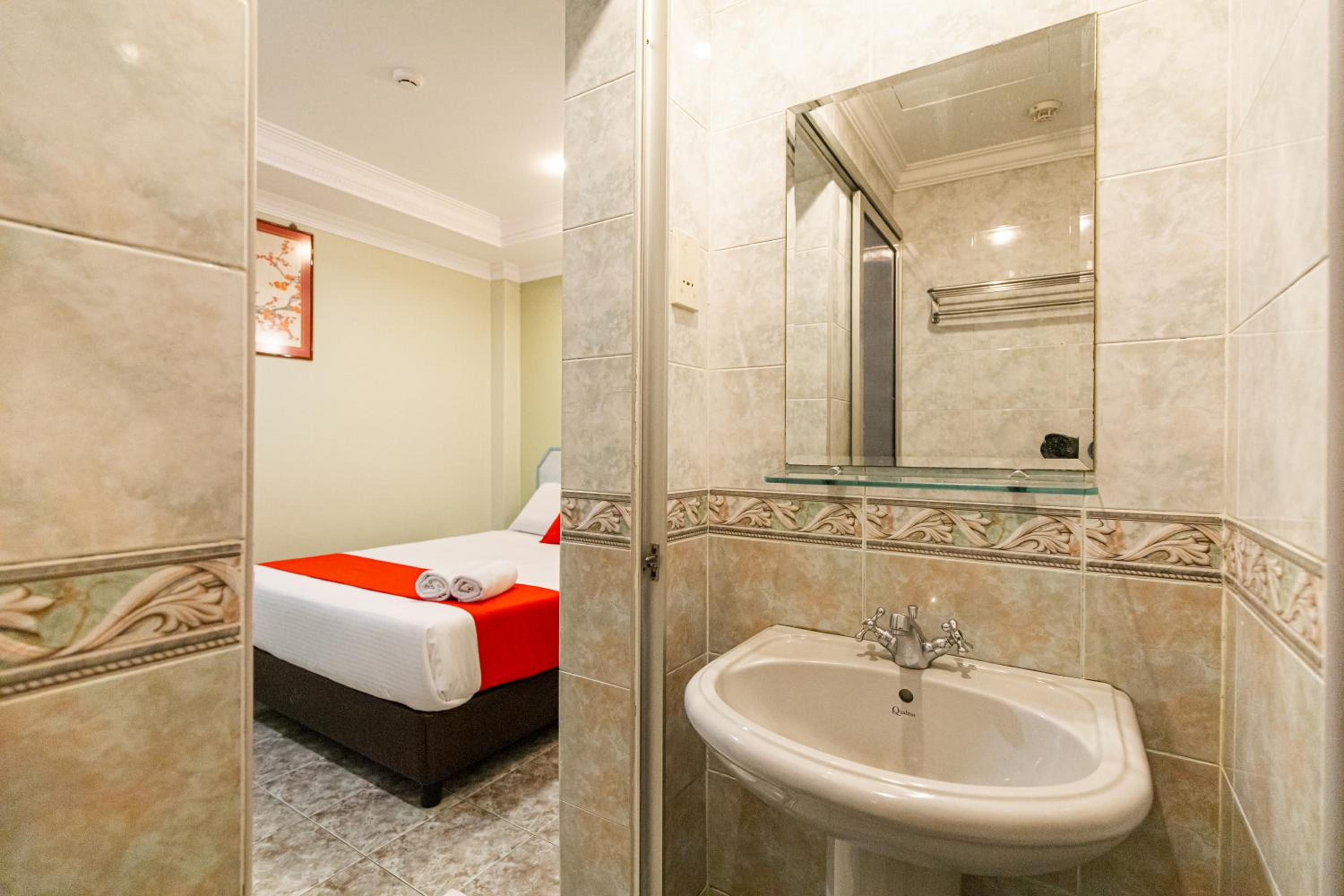 Standard Double Room (Sunday Night Use From 6pm) photo 3
