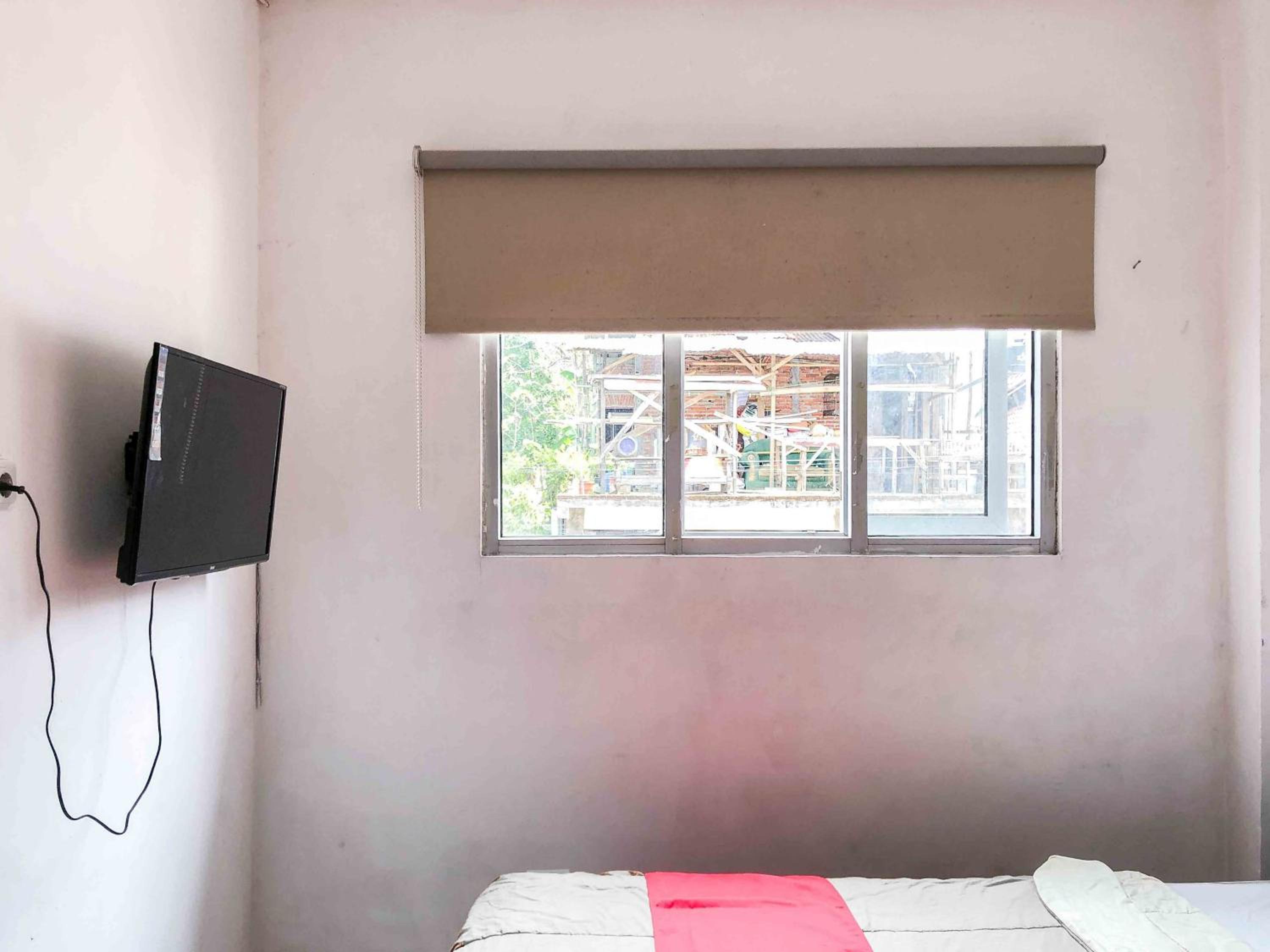 Double Room - Photo 2