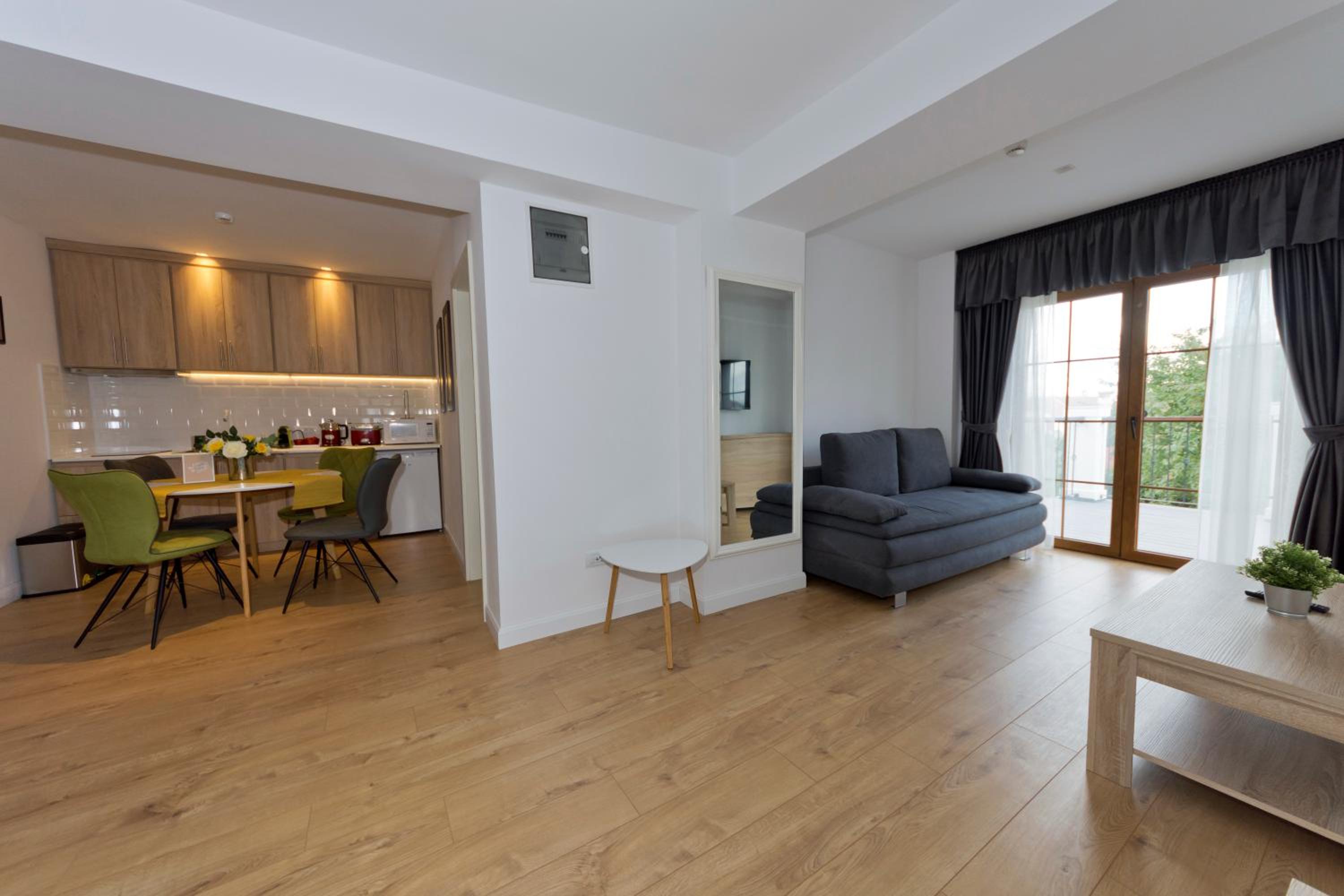 Apartment 3 - Photo 11