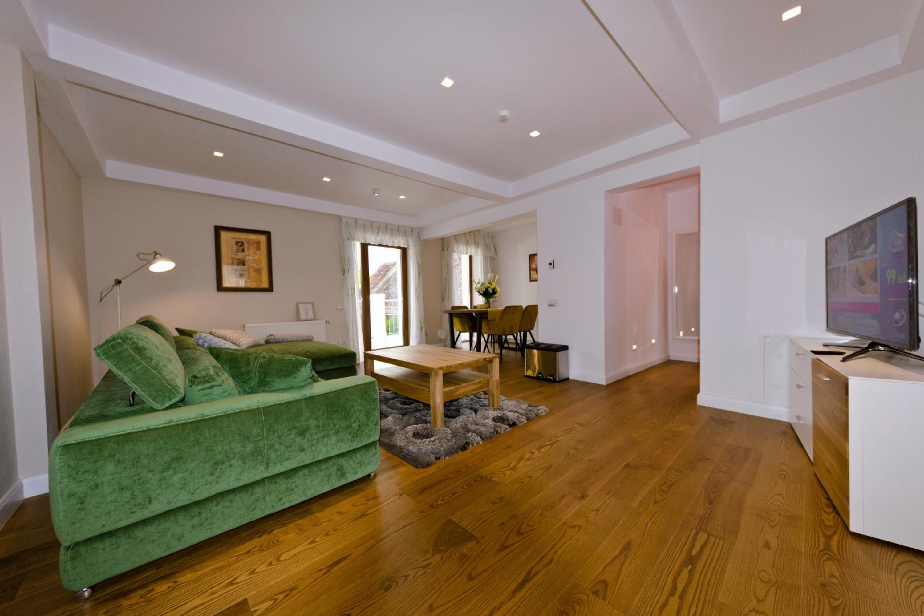 Apartment 4 - Photo 20