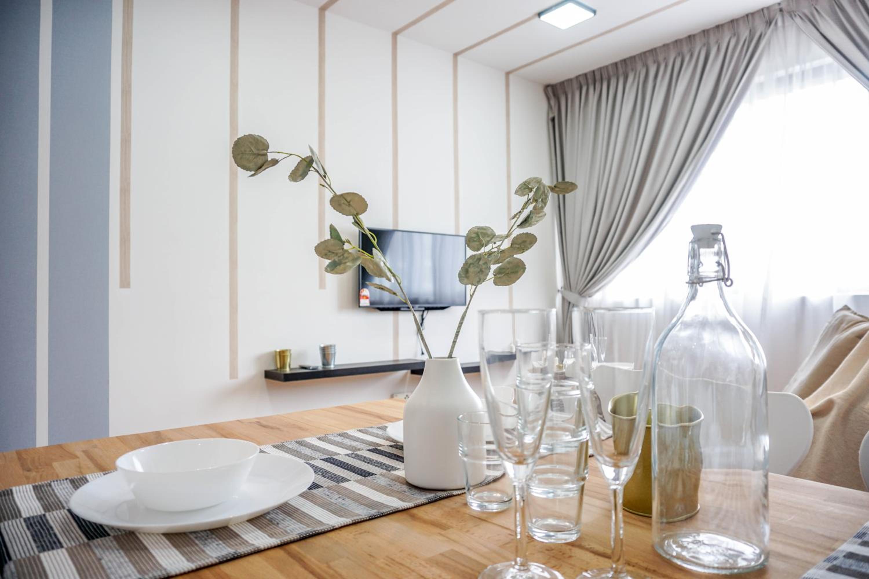 One-Bedroom Apartment - Photo 10