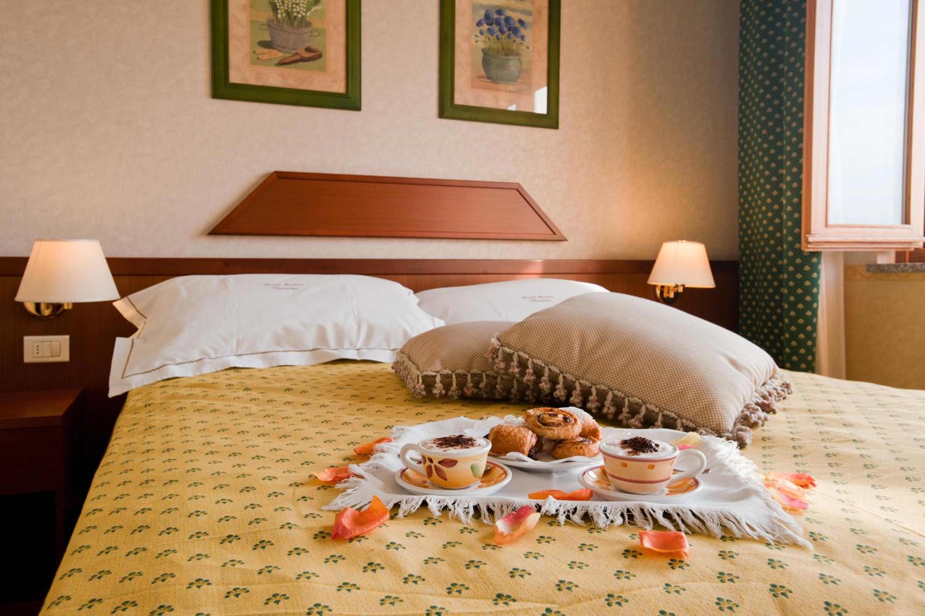 Superior Double or Twin Room photo 1