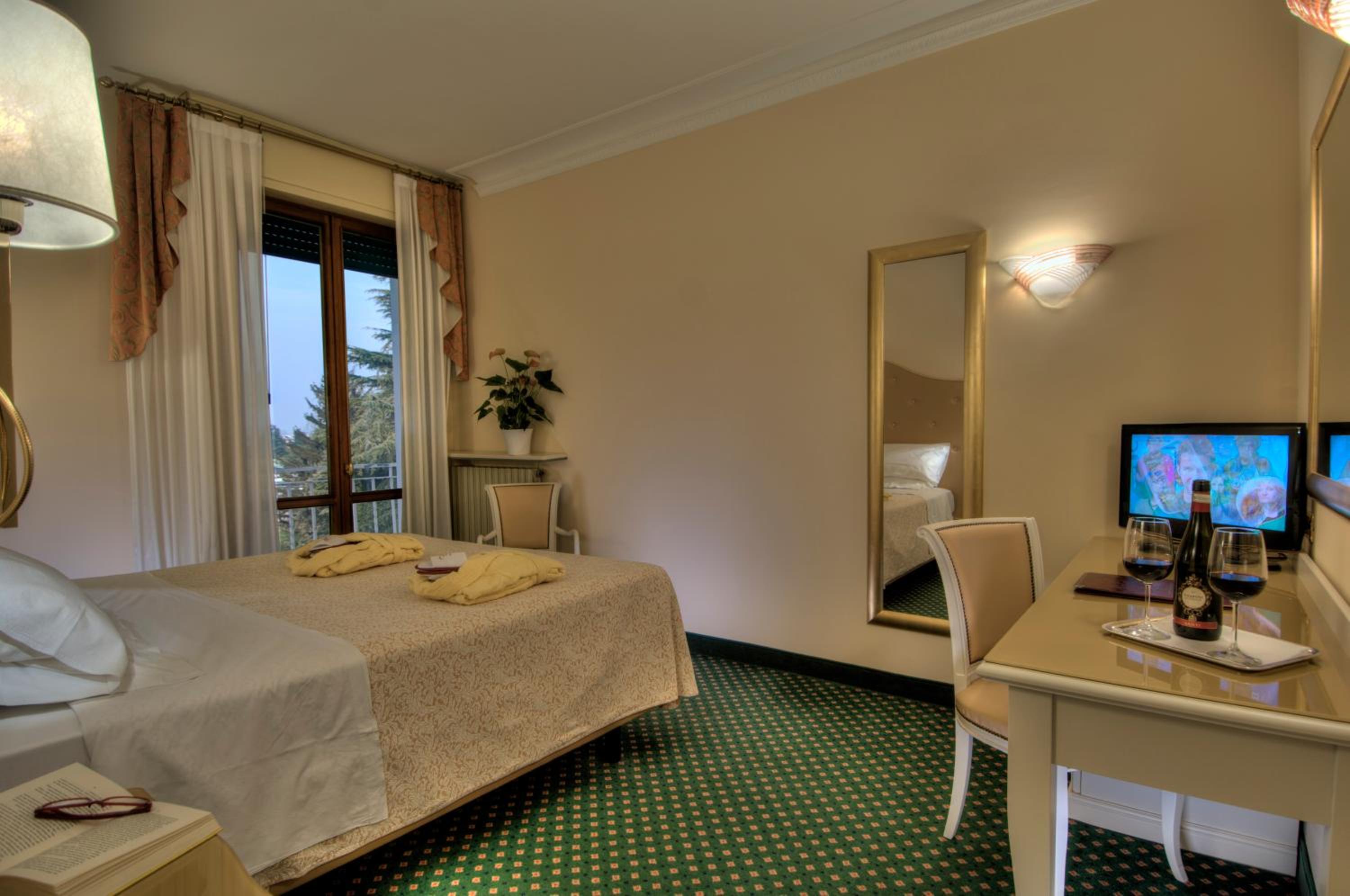 Double Room photo 2