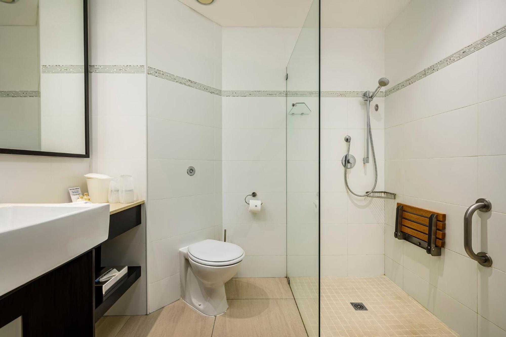 Standard Double Room - Photo 21