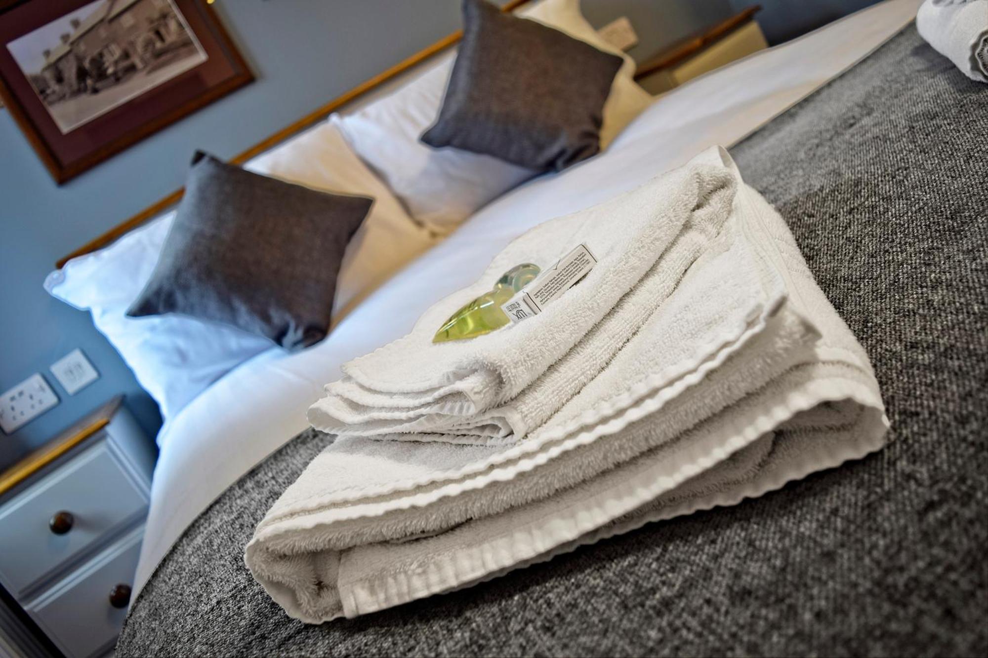 Deluxe Double Room with Shower photo 3