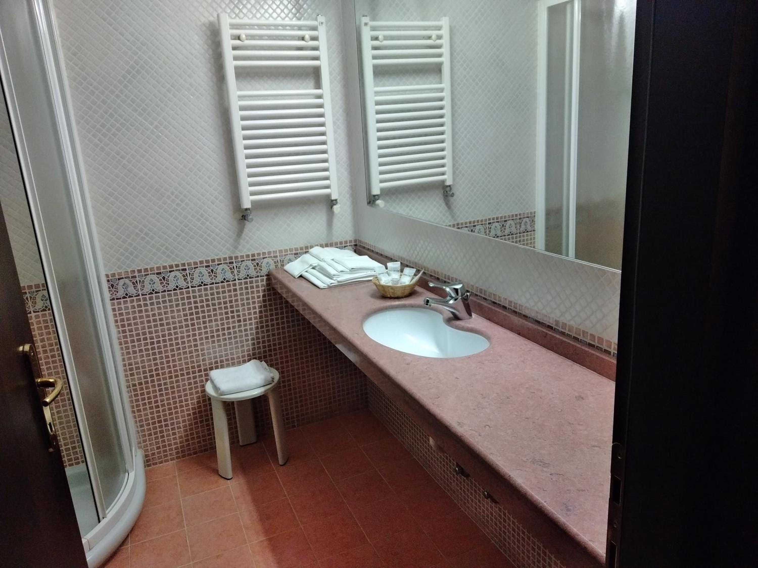 Superior Triple Room - Photo 2