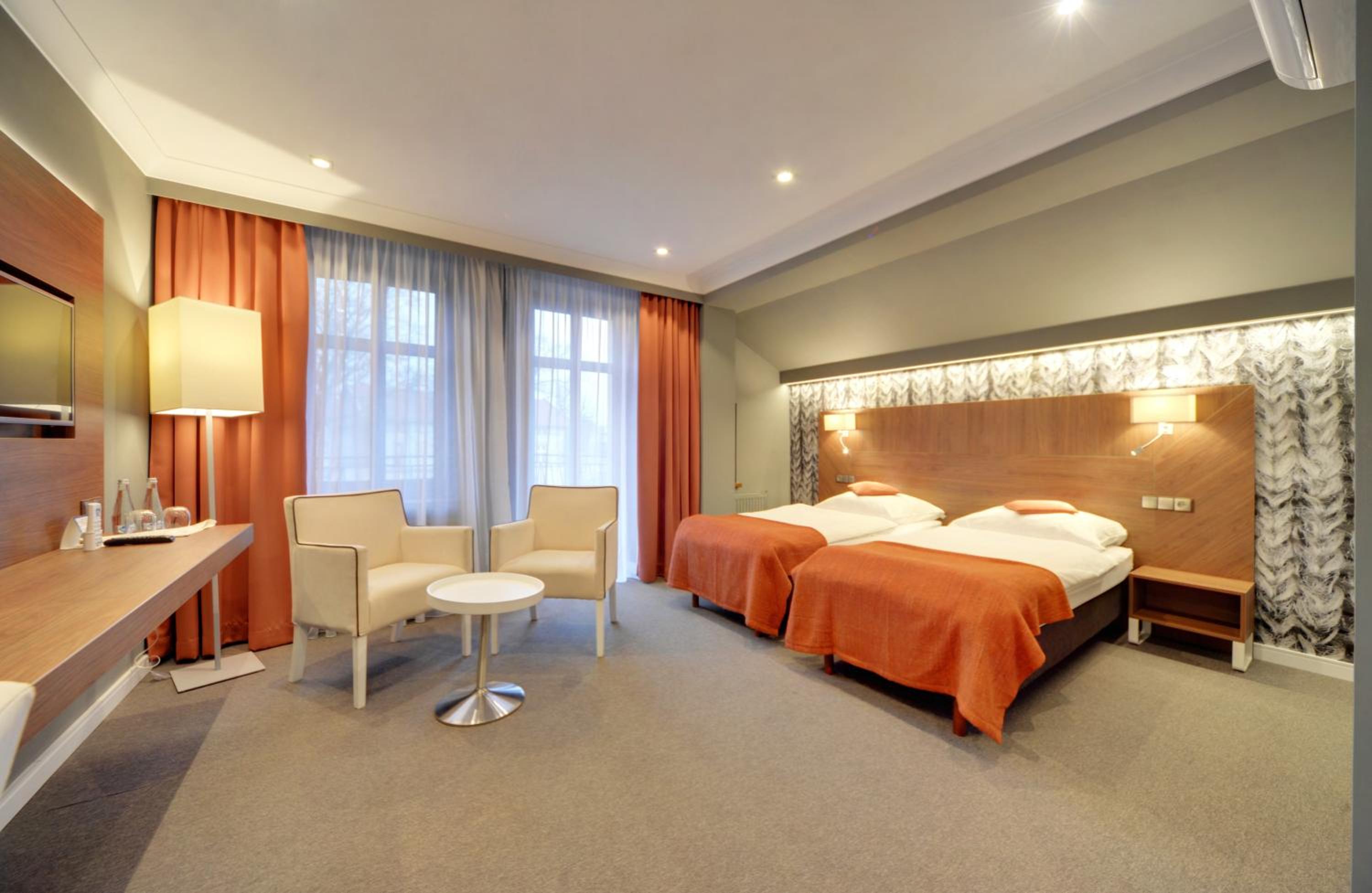 Deluxe Double Room with Balcony photo 1
