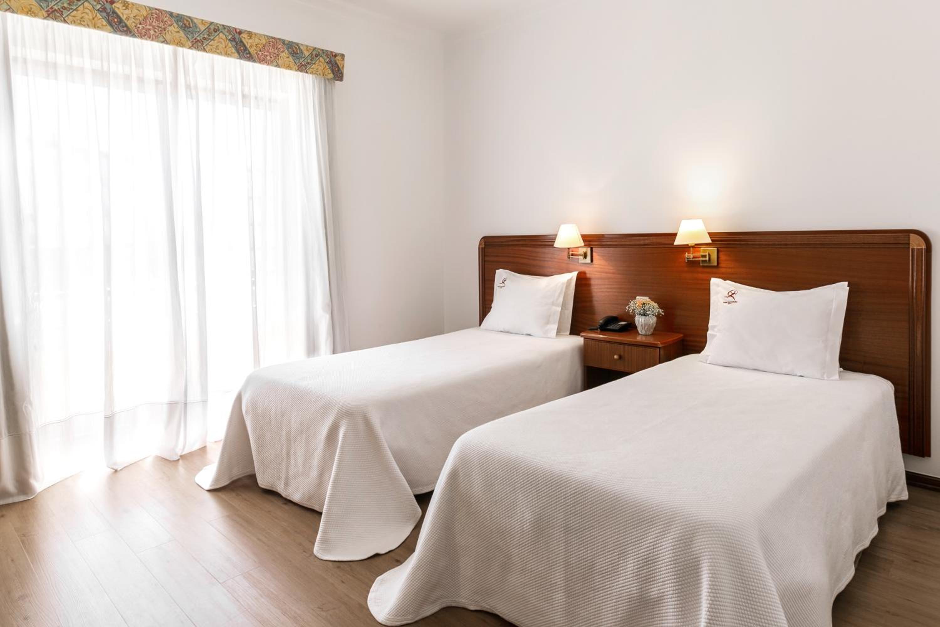 Double Room - Photo 6