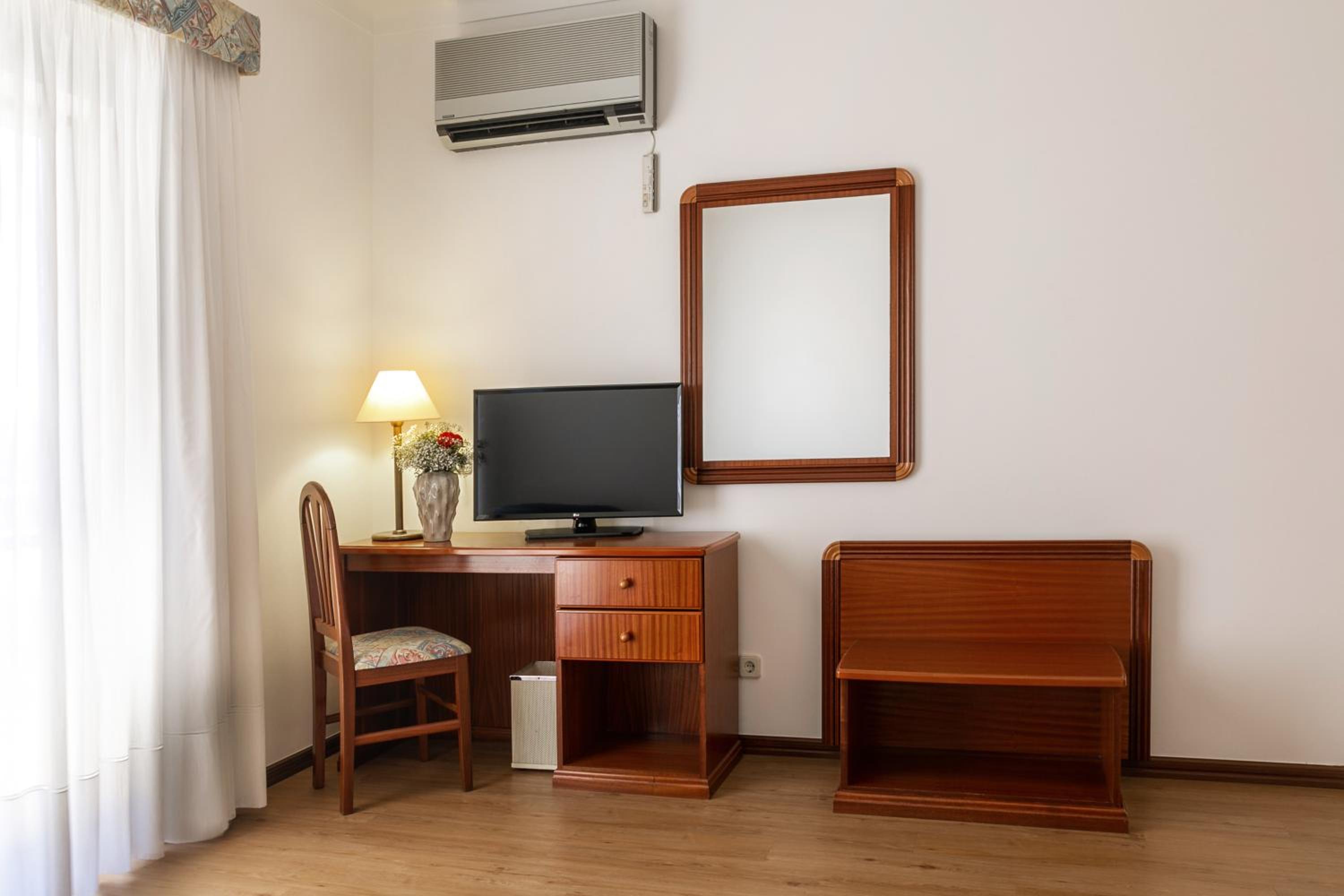 Double Room - Photo 2