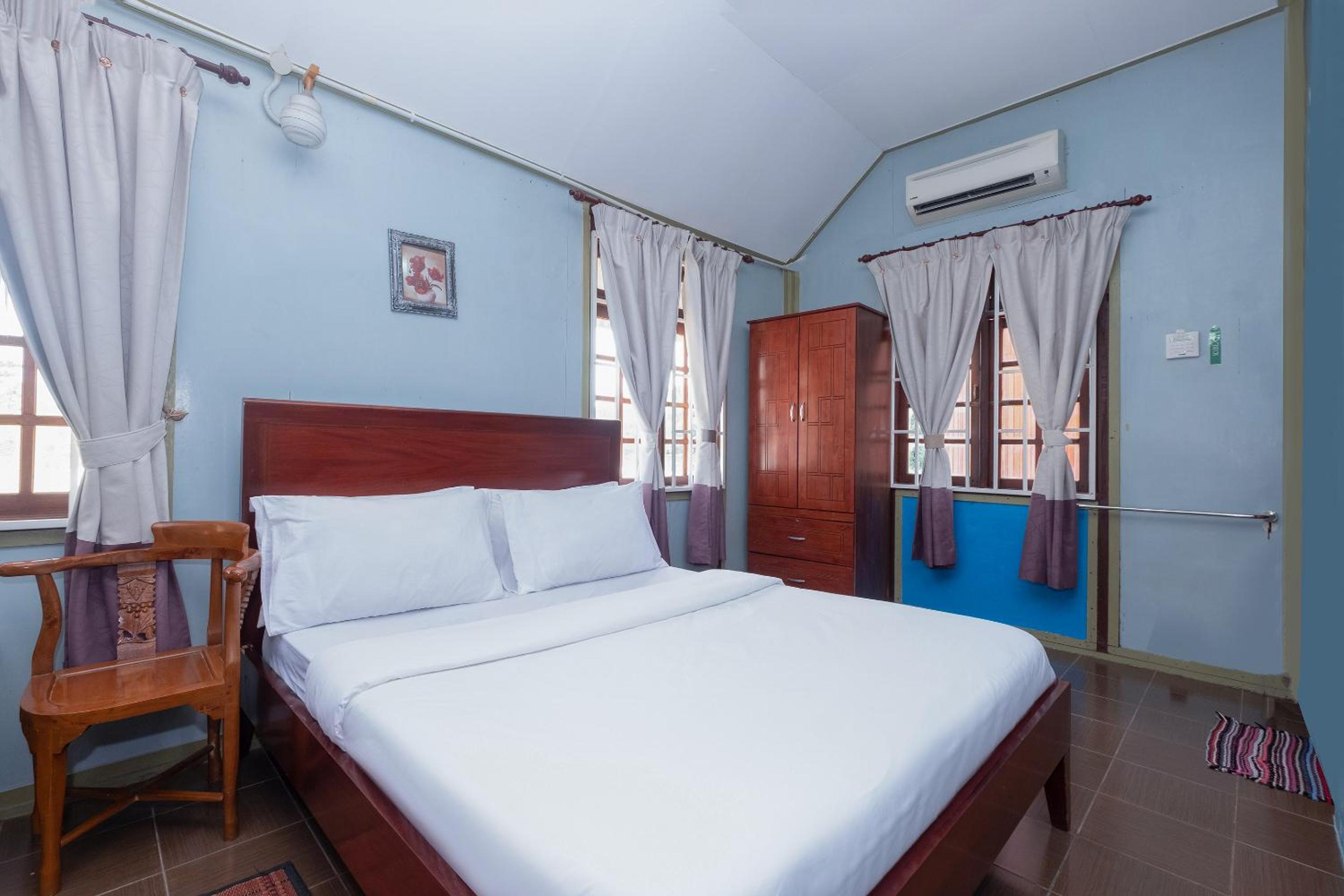 Deluxe Queen Room - Photo 3
